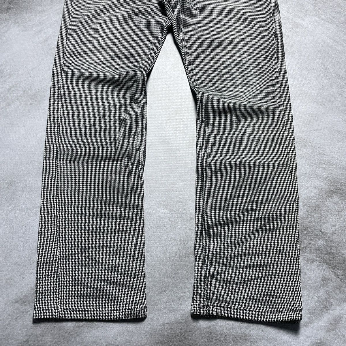 If Six Was Nine 2000’s Semantic Design - Skull Studded Pants Size US 30 / EU 46 - 2 Thumbnail