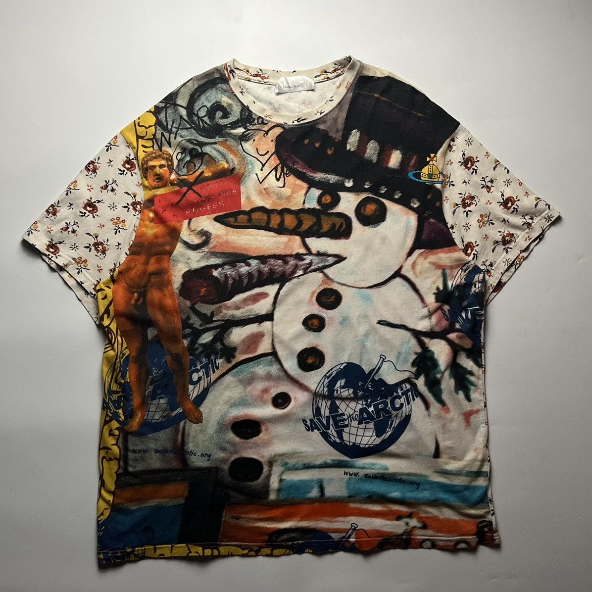 Vivienne Westwood Vivienne westwood AOP Snowman Grapic Tshirt Size US M / EU 48-50 / 2 - 1 Thumbnail