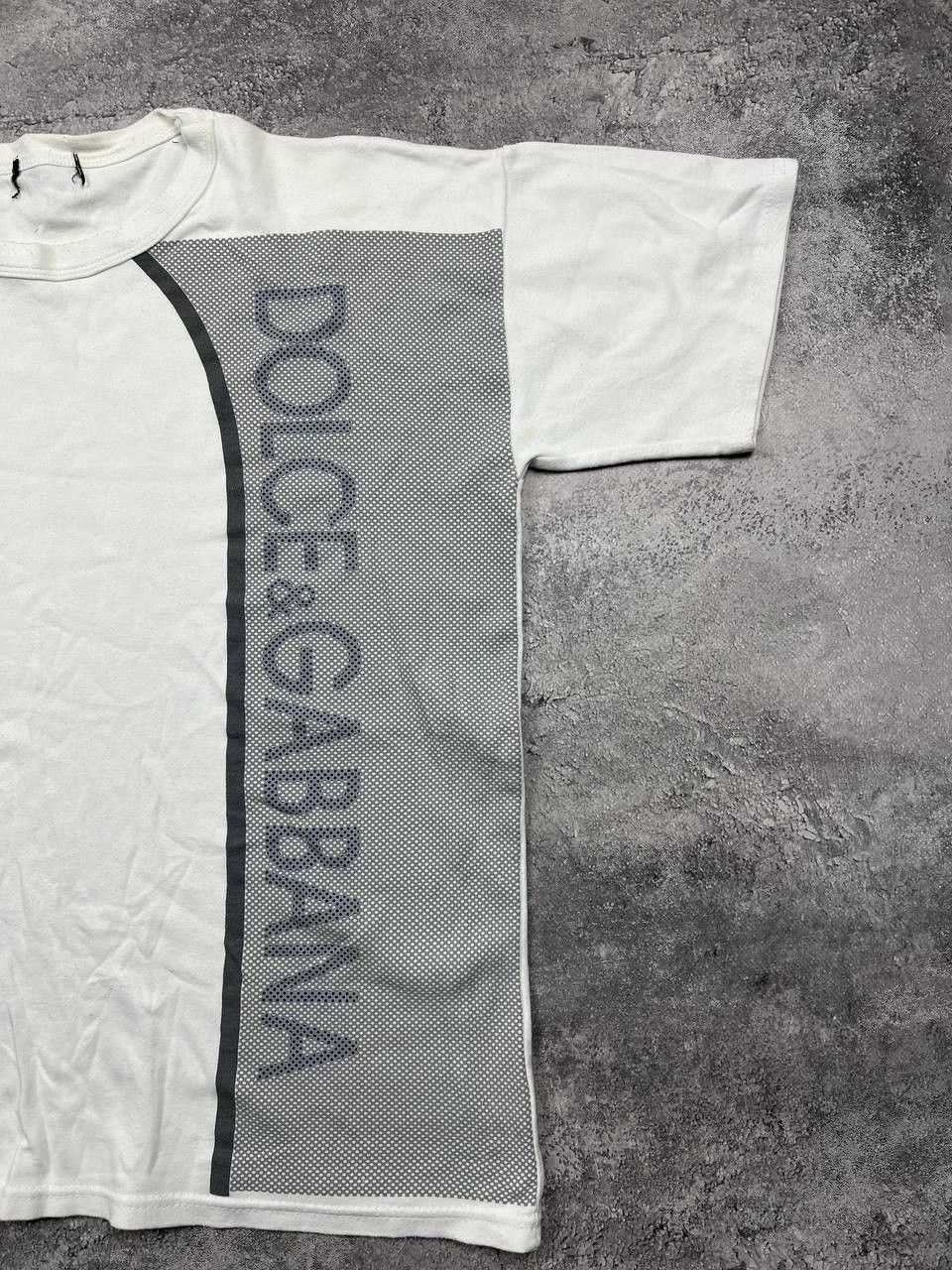 Vintage Vintage Dolce & Gabbana Tee Size US L / EU 52-54 / 3 - 5 Thumbnail
