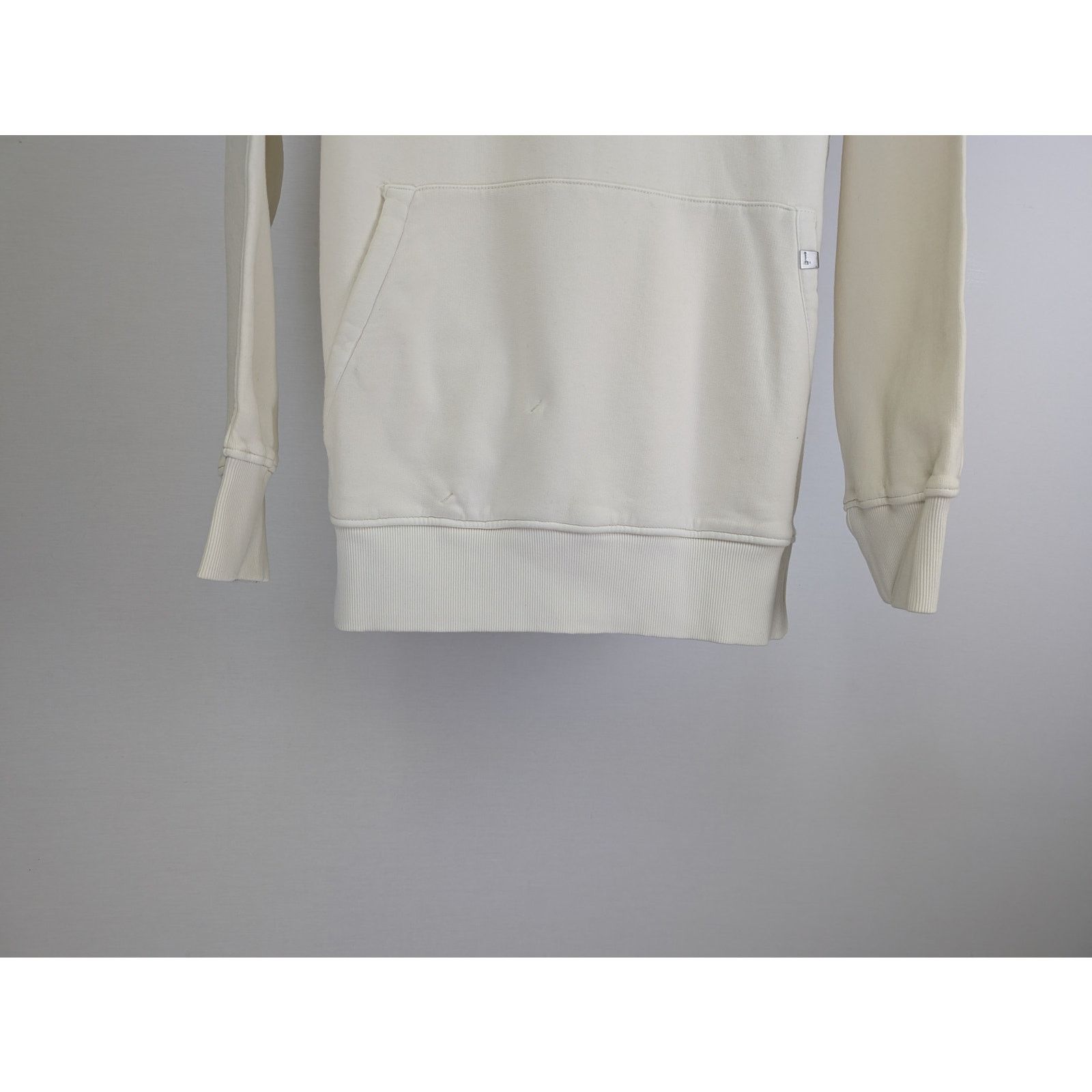 1017 ALYX 9SM o1rshd1 Hoodie Fleece with Raw Cut Hood in off-White Size US XXL / EU 58 / 5 - 4 Thumbnail
