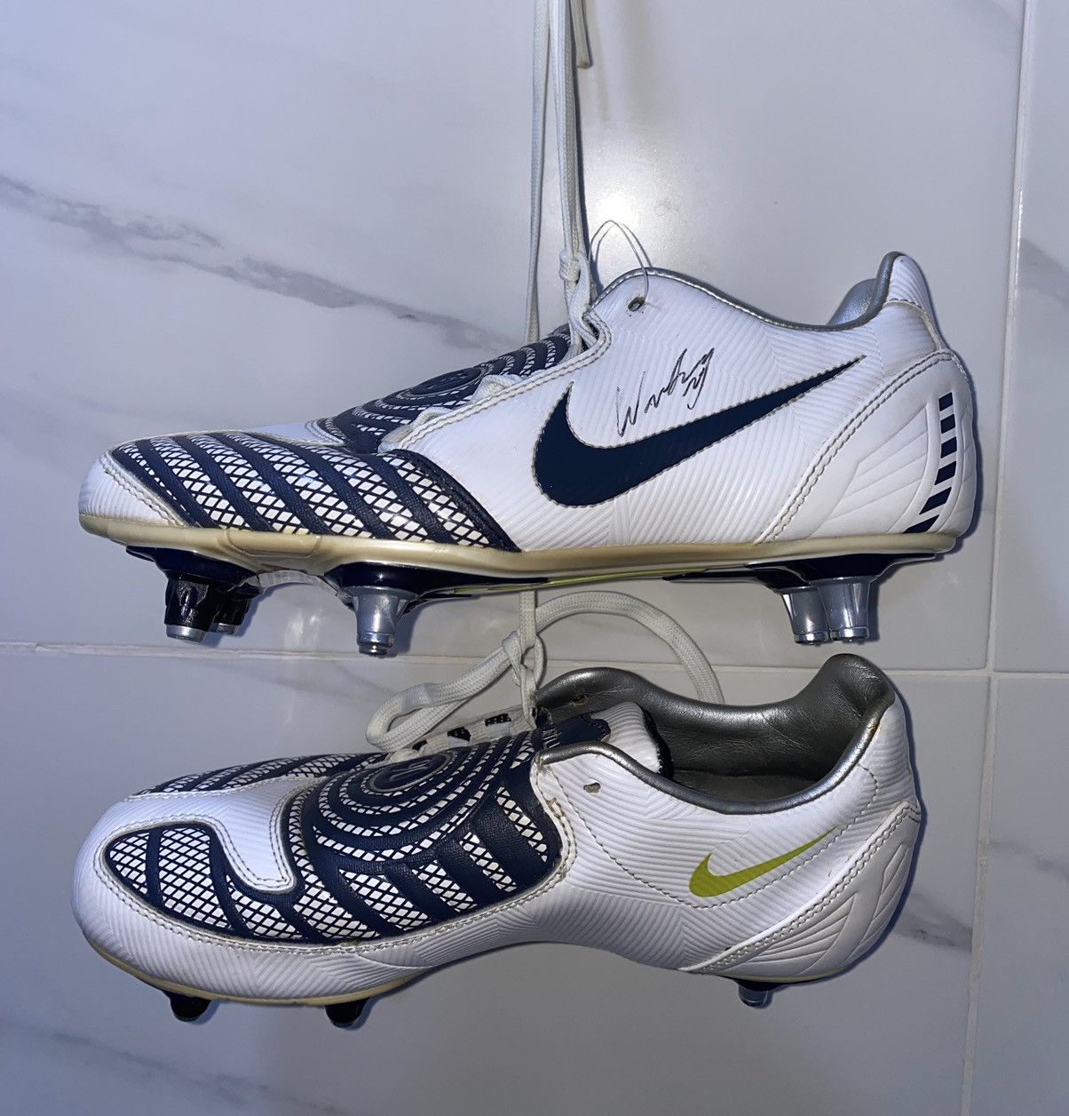 NIKE AIR ZOOM T90 TOTAL 90 Signed rooney
