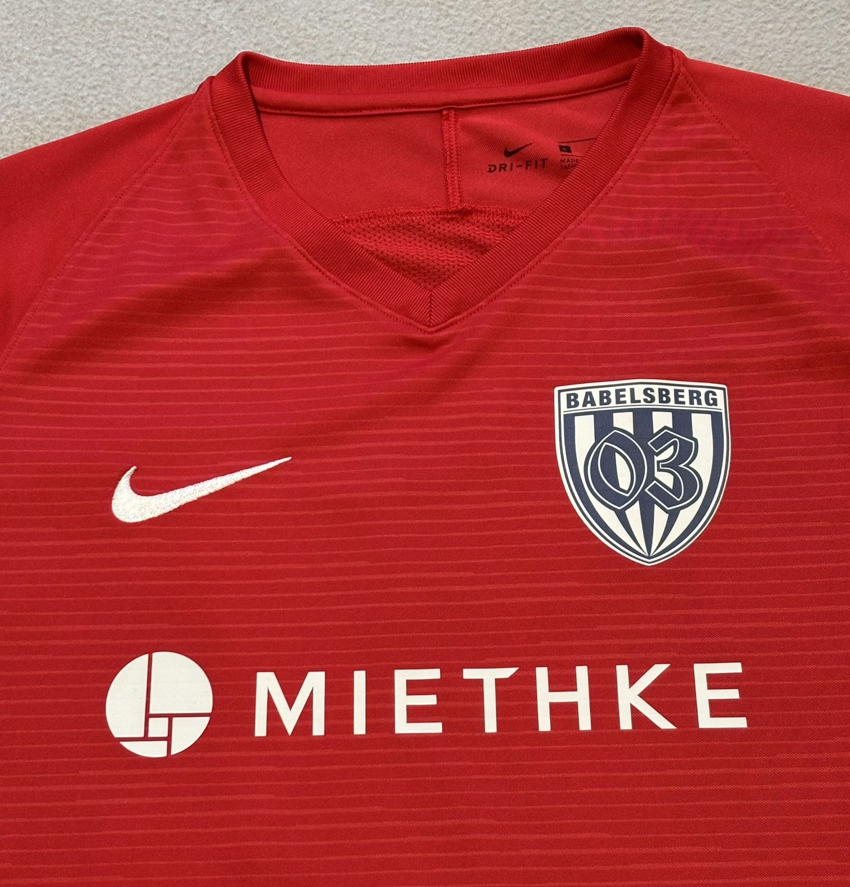 Nike SV Babelsberg 03 2021/2022 Berk #26 Nike Football Jersey Size US L / EU 52-54 / 3 - 7 Thumbnail