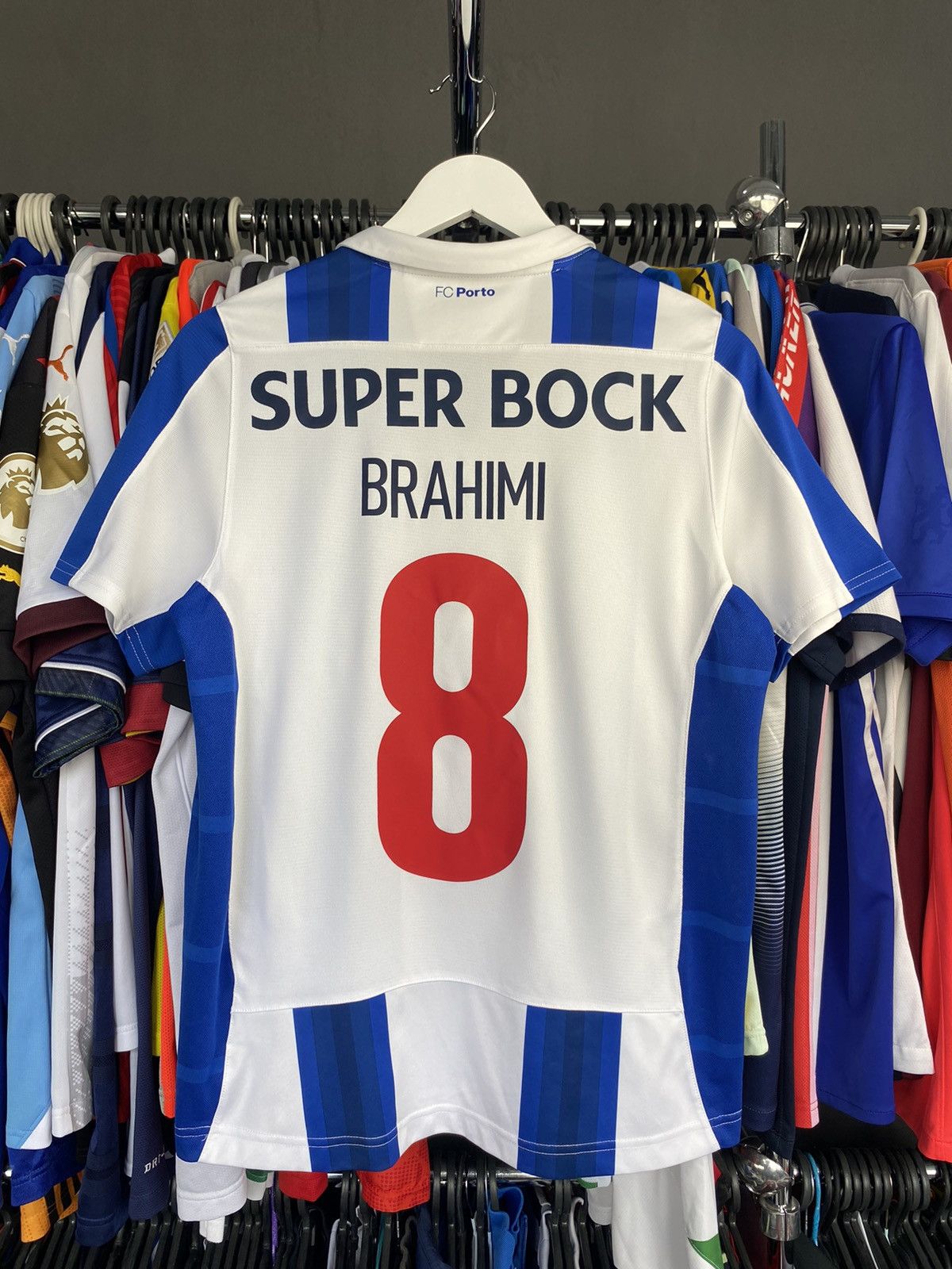 New Balance 2016/17 NEW BALANCE PORTO #8 BRAHIMI SOCCER FOOTBALL JERSEY Size US S / EU 44-46 / 1 - 2 Thumbnail