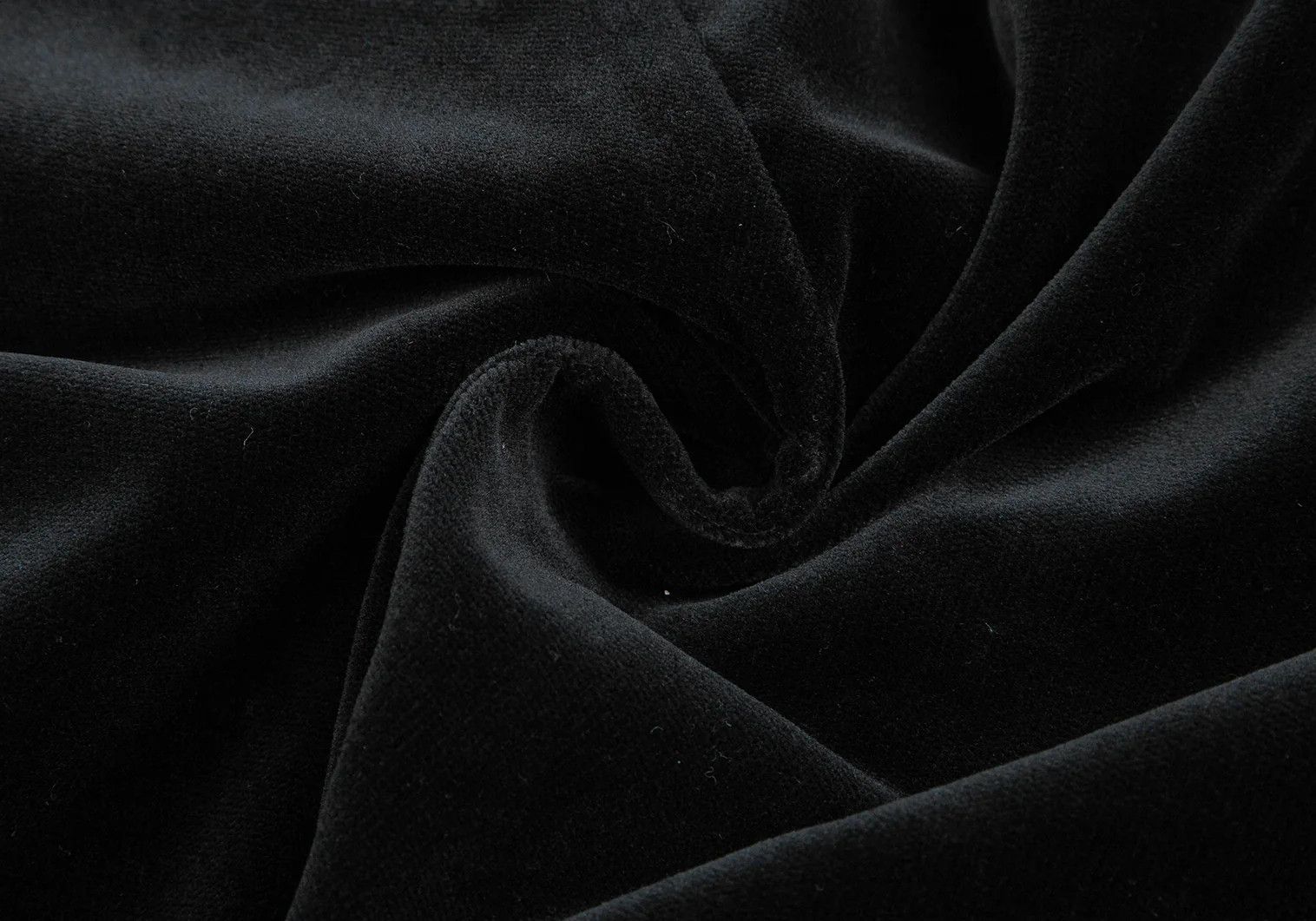 Comme des Garcons Homme Plus Velvet Duffle Coat in Black Size S Size US S / EU 44-46 / 1 - 18 Thumbnail