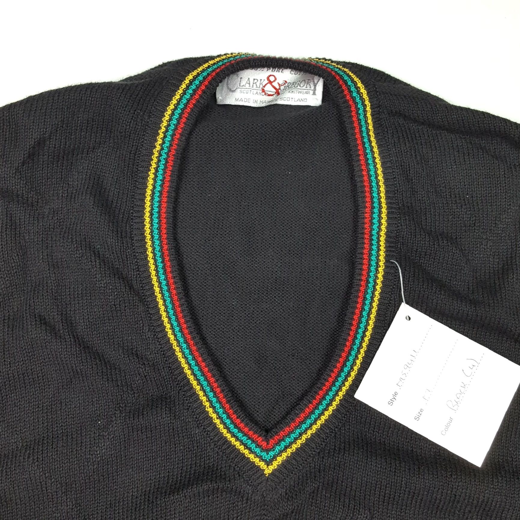 Vintage VINTAGE Black Argyle Golf Mens Size M V-Neck Tennis Knit Pullover Sweater Size US M / EU 48-50 / 2 - 4 Thumbnail