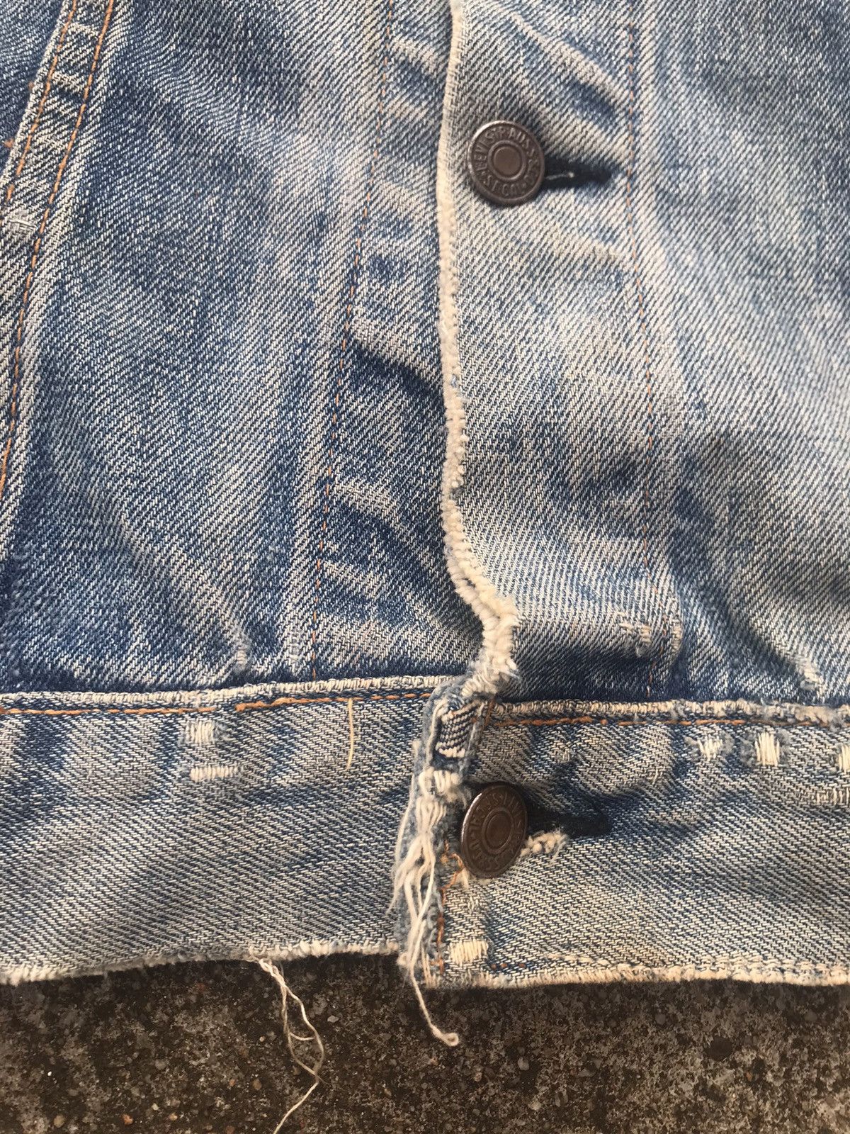 Levi's True Vintage Distressed Levis Trucker Jacket Big E Size US S / EU 44-46 / 1 - 6 Thumbnail