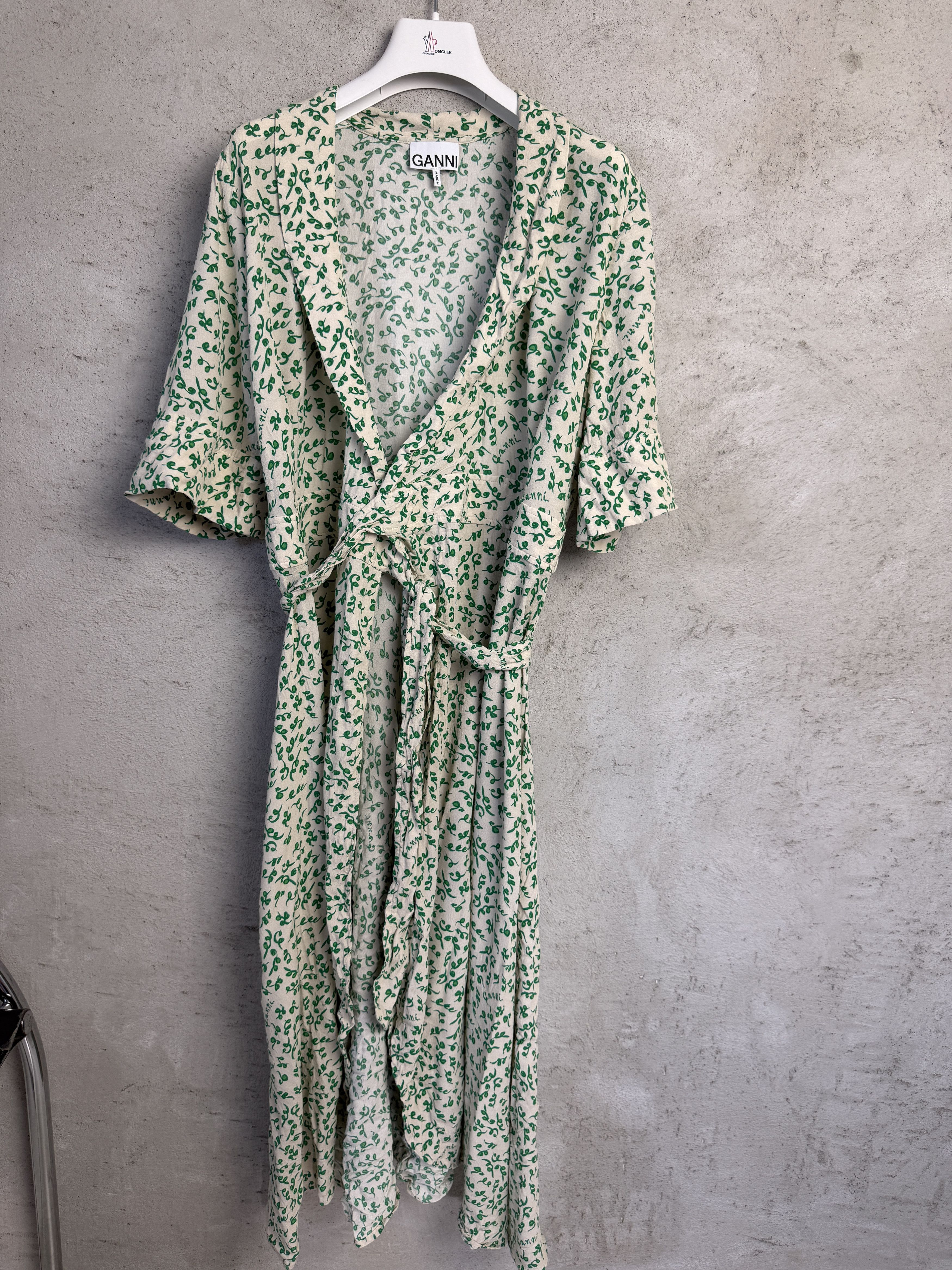 ganni green floral wrap dress Ganni print casual scandi Ebay