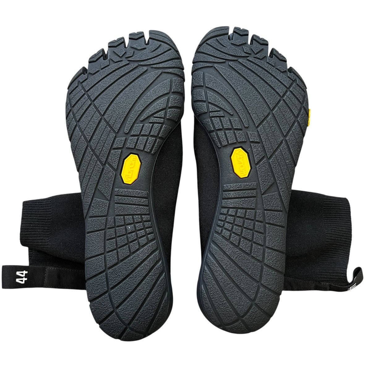 Balenciaga BALENCIAGA 2020 Winter Vibram Five Toe Sock Shoes Size US 11 / EU 44 - 8 Thumbnail