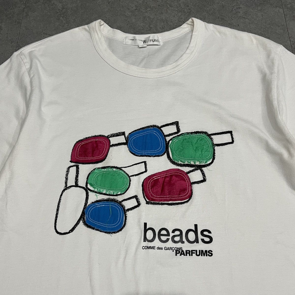 Comme des Garcons 2000s Comme des garcons parfums beads Tee Size US L / EU 52-54 / 3 - 2 Thumbnail