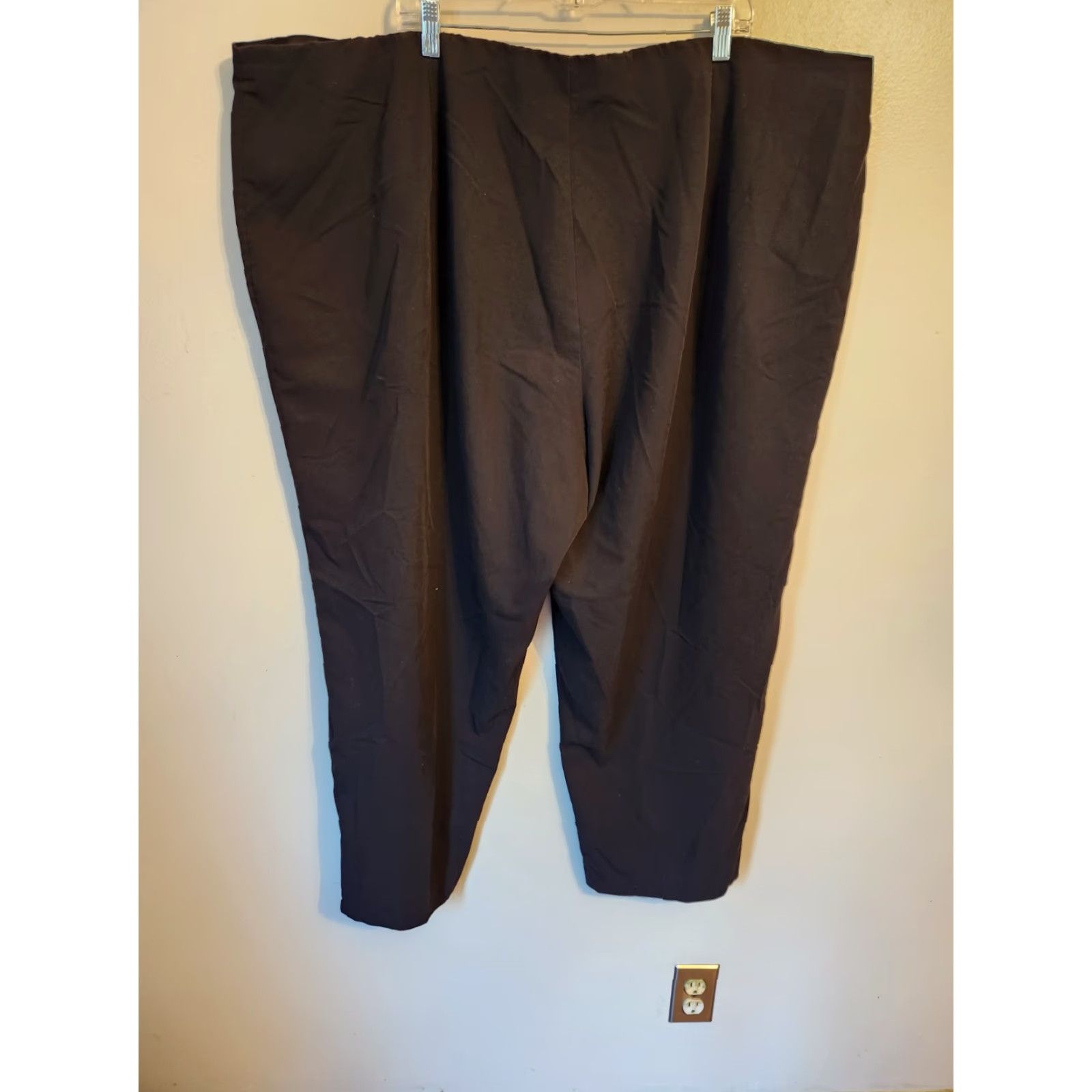 Avenue Avenue Dress Pants Solid Black Elastic Waist 30W Plus XS? 4X? Wait no. Size 30" / US 8 / IT 44 - 5 Thumbnail