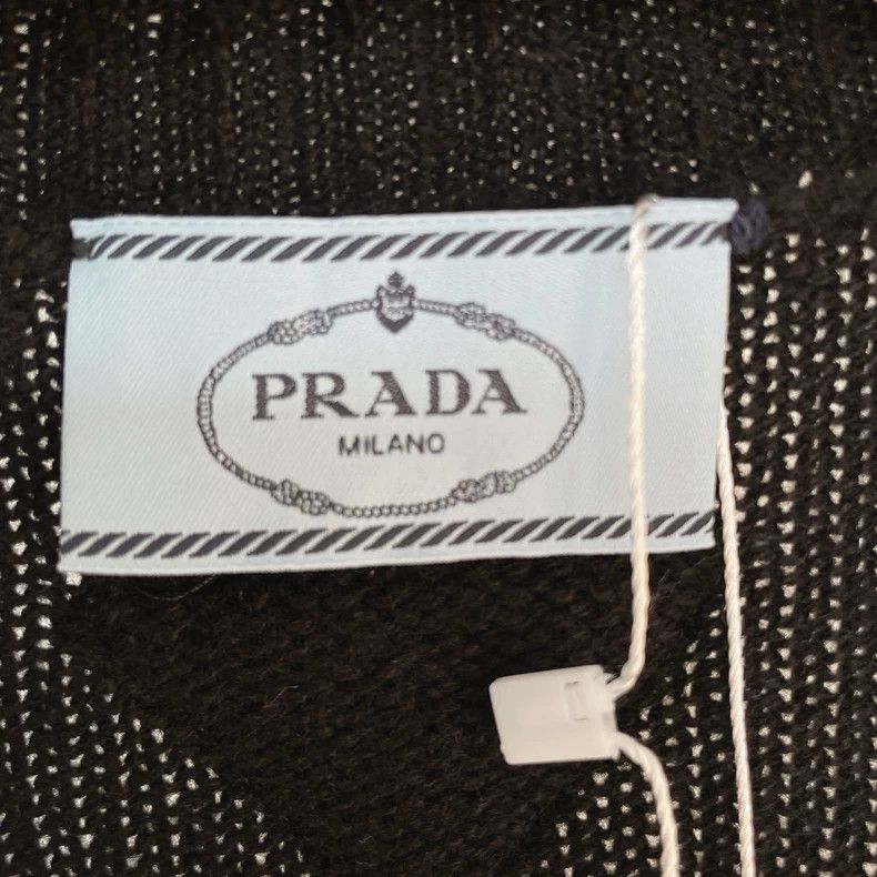 Prada Prada Black beaded knitted cardigan coat Size XS / US 0-2 / IT 36-38 - 5 Thumbnail