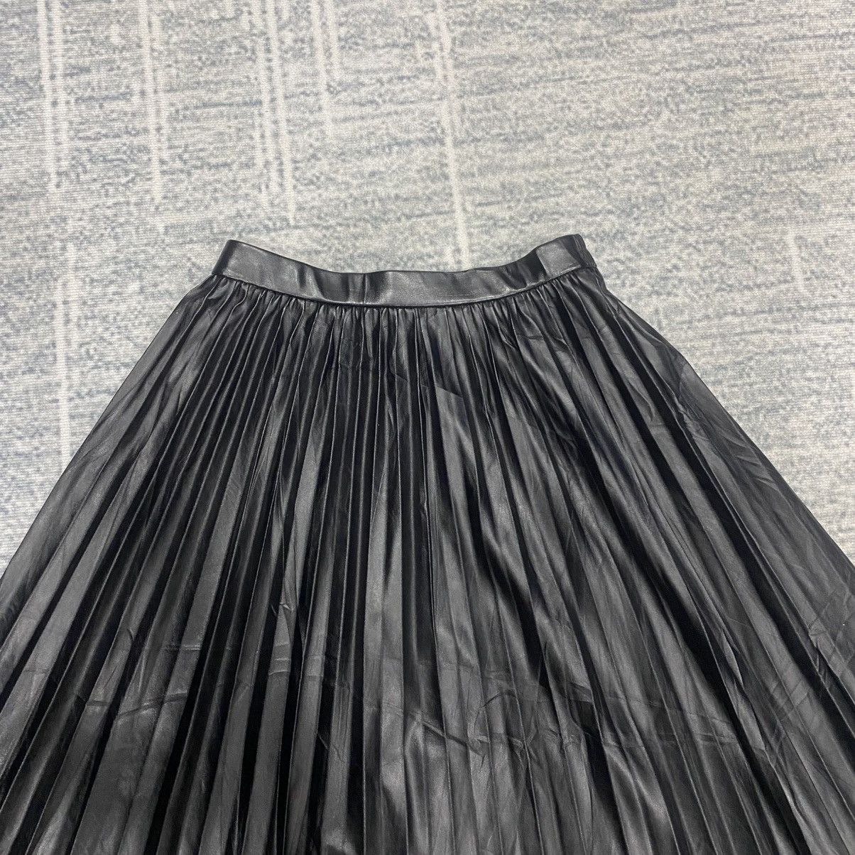 GU × Japanese Brand Sick☠️ Gu Faux Leather Pleated Skirt Punk like Issey Miyake Size 28" / US 6 / IT 42 - 3 Thumbnail