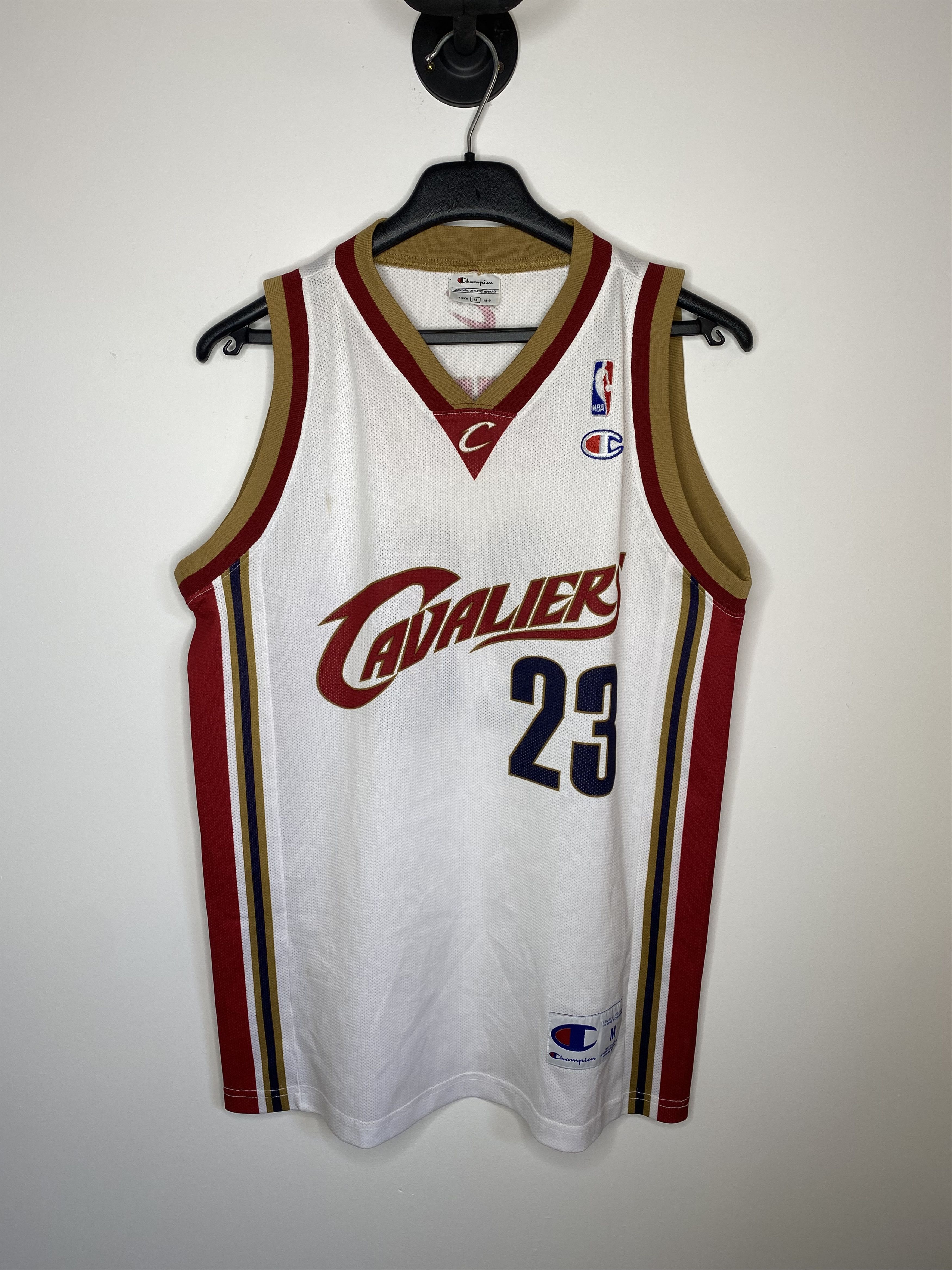 Champion JAMES #23 CLEVELAND CAVALIERS 2003 BASKETBALL JERSEY SHIRT Size US M / EU 48-50 / 2 - 1 Thumbnail