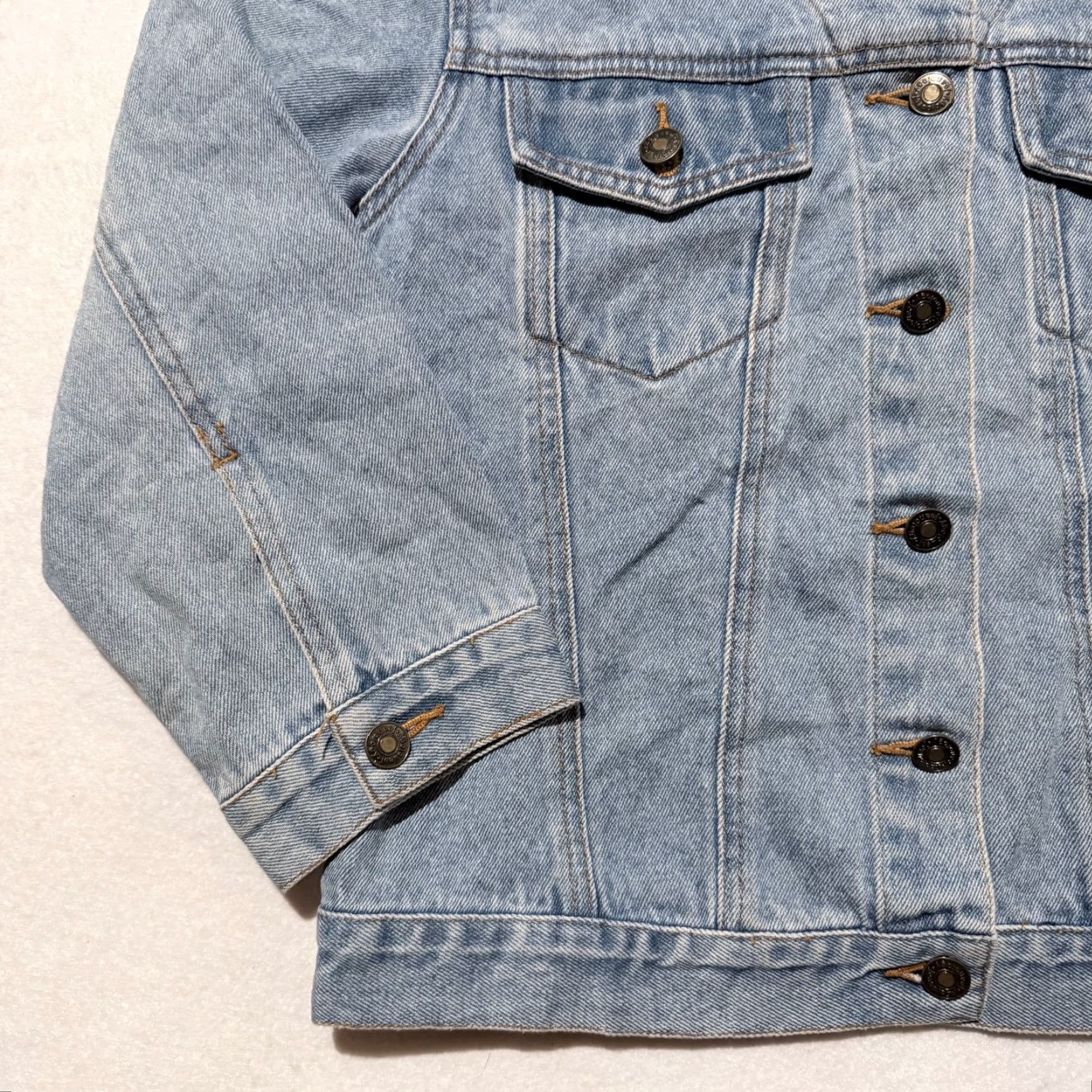 Vintage Vintage Newport News Jeanology Denim Trucker Jacket Blue Classic Women's Size 10 Size 32" / US 10 / IT 46 - 5 Thumbnail