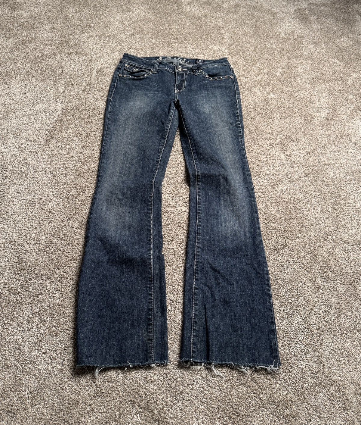 Other LA IDOL “CRYSTAL BUTTON FLAP” BOOTCUT DENIM Size US 28 / EU 44 - 4 Thumbnail