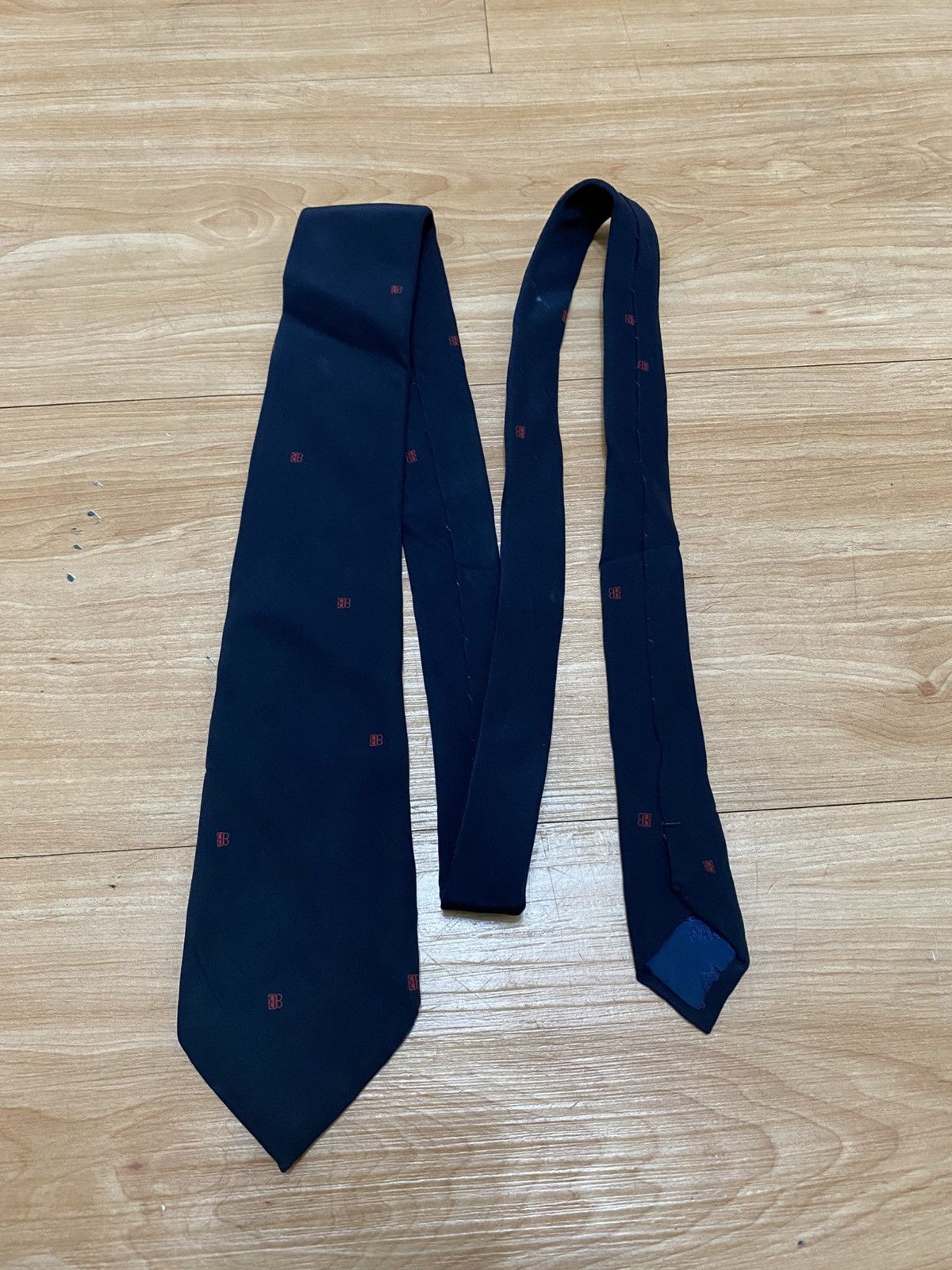 Balenciaga Vintage balenciaga tie 100% silk b logo Size ONE SIZE - 3 Thumbnail