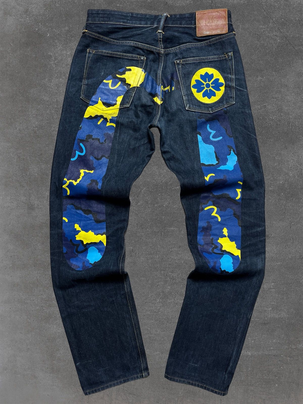 Evisu Evisu Camo Daicock Embroidered Logo Selvedge Denim Jeans Size US 30 / EU 46 - 1 Thumbnail