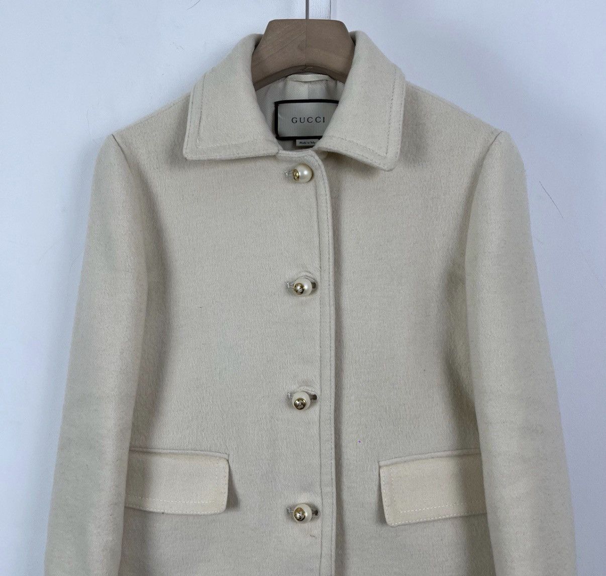 Gucci Gucci/Gucci Double G Pearl Button White Wool Coat K12 Size M / US 6-8 / IT 42-44 - 4 Thumbnail