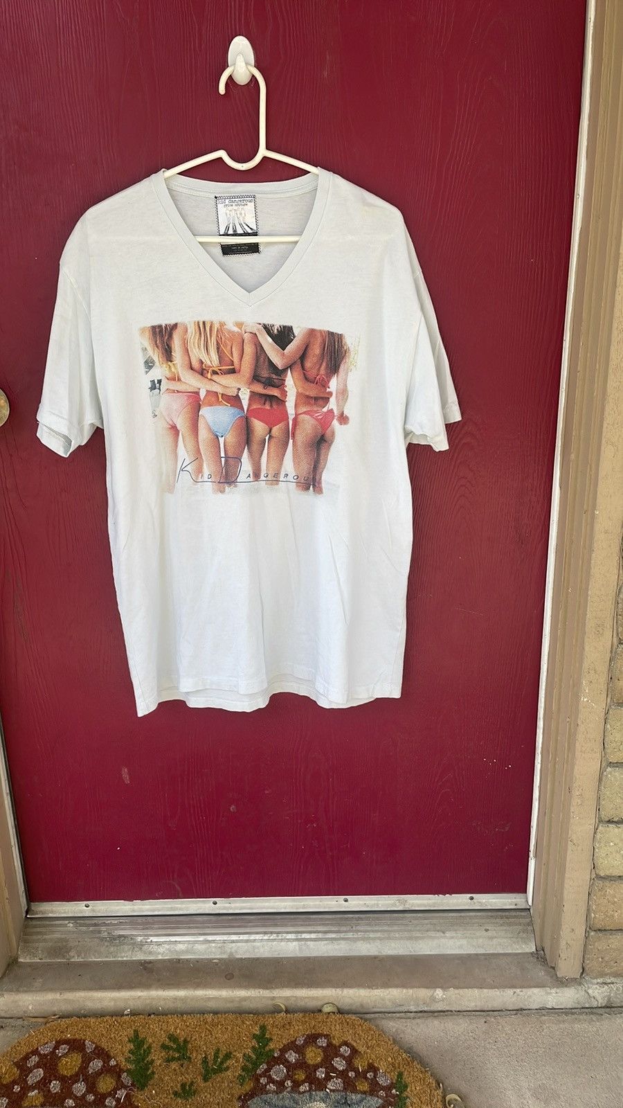 Band Tees Kinda d Dangerous Size US XL / EU 56 / 4 - 1 Thumbnail