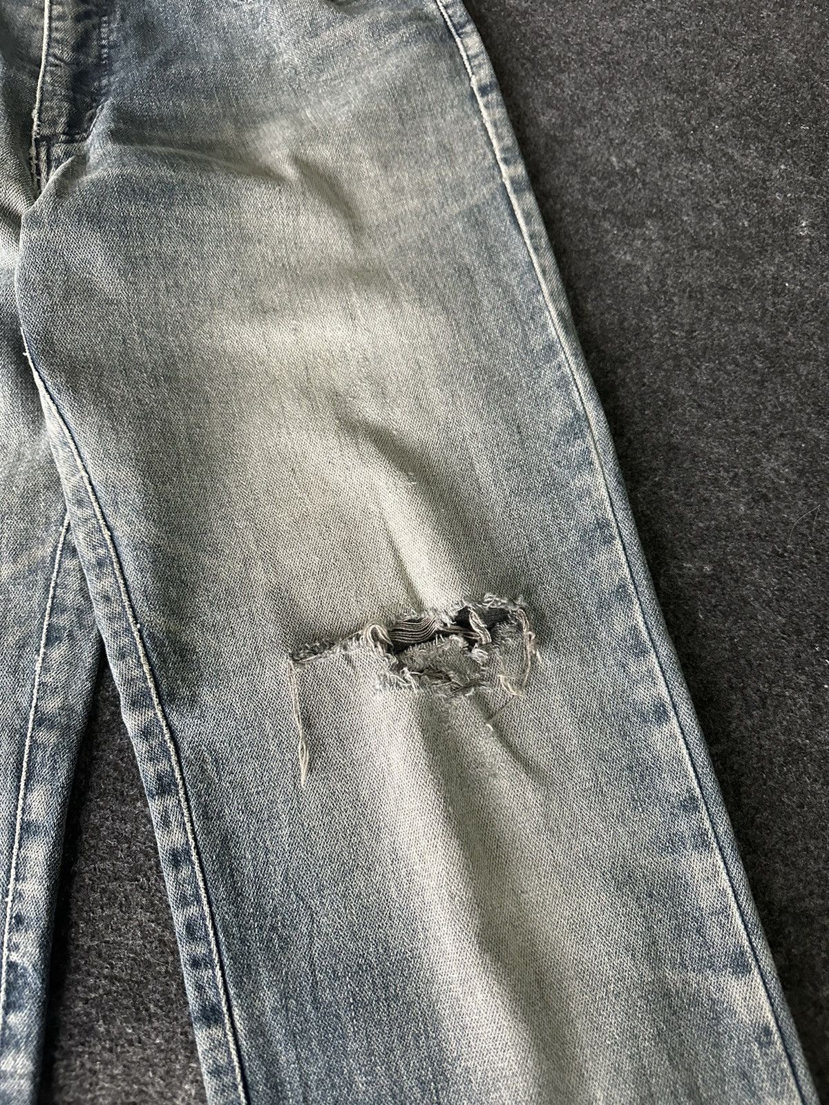 Guess × Vintage Vintage Guess Denia Usa Distressed Denim D227 Size US 33 - 7 Thumbnail