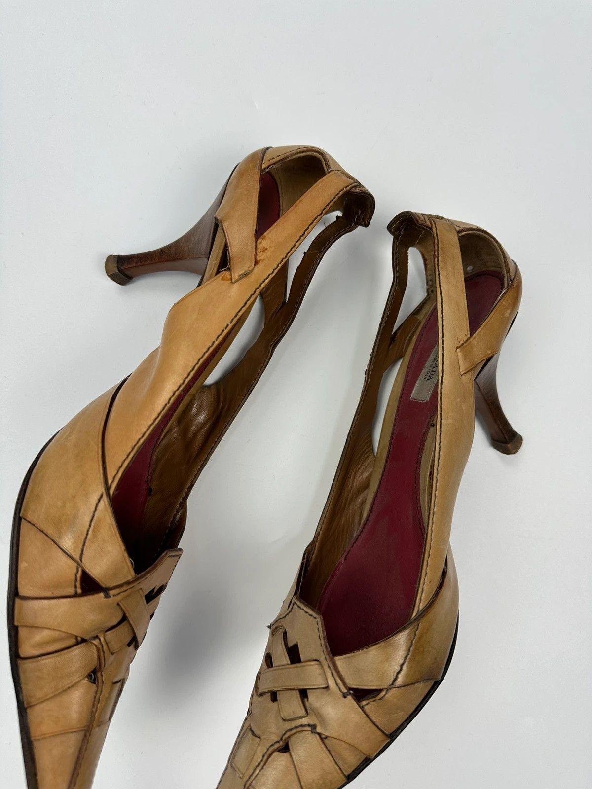 Prada Prada Milano Beige Leather Pumps Heels Pointy Toe Size US 6 / IT 36 - 5 Thumbnail