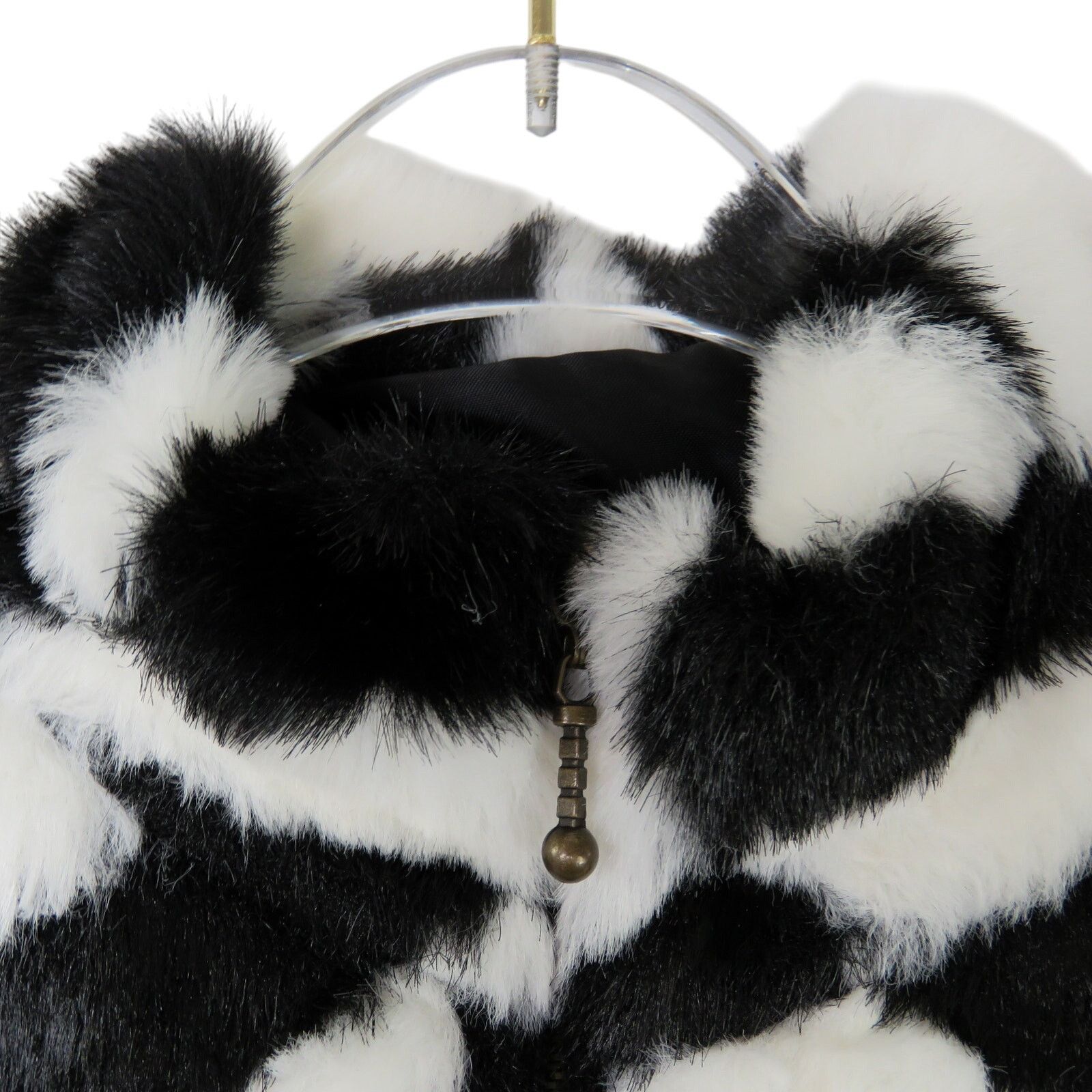 Vintage Vintage Vest Black & White Checkered Faux Fur Vest Medium Size M / US 6-8 / IT 42-44 - 4 Thumbnail