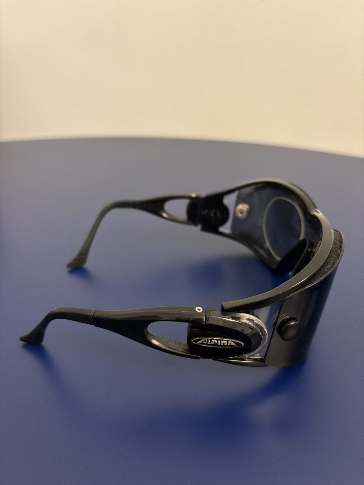 Oakley Alpina Sunglasses Size ONE SIZE - 5 Thumbnail
