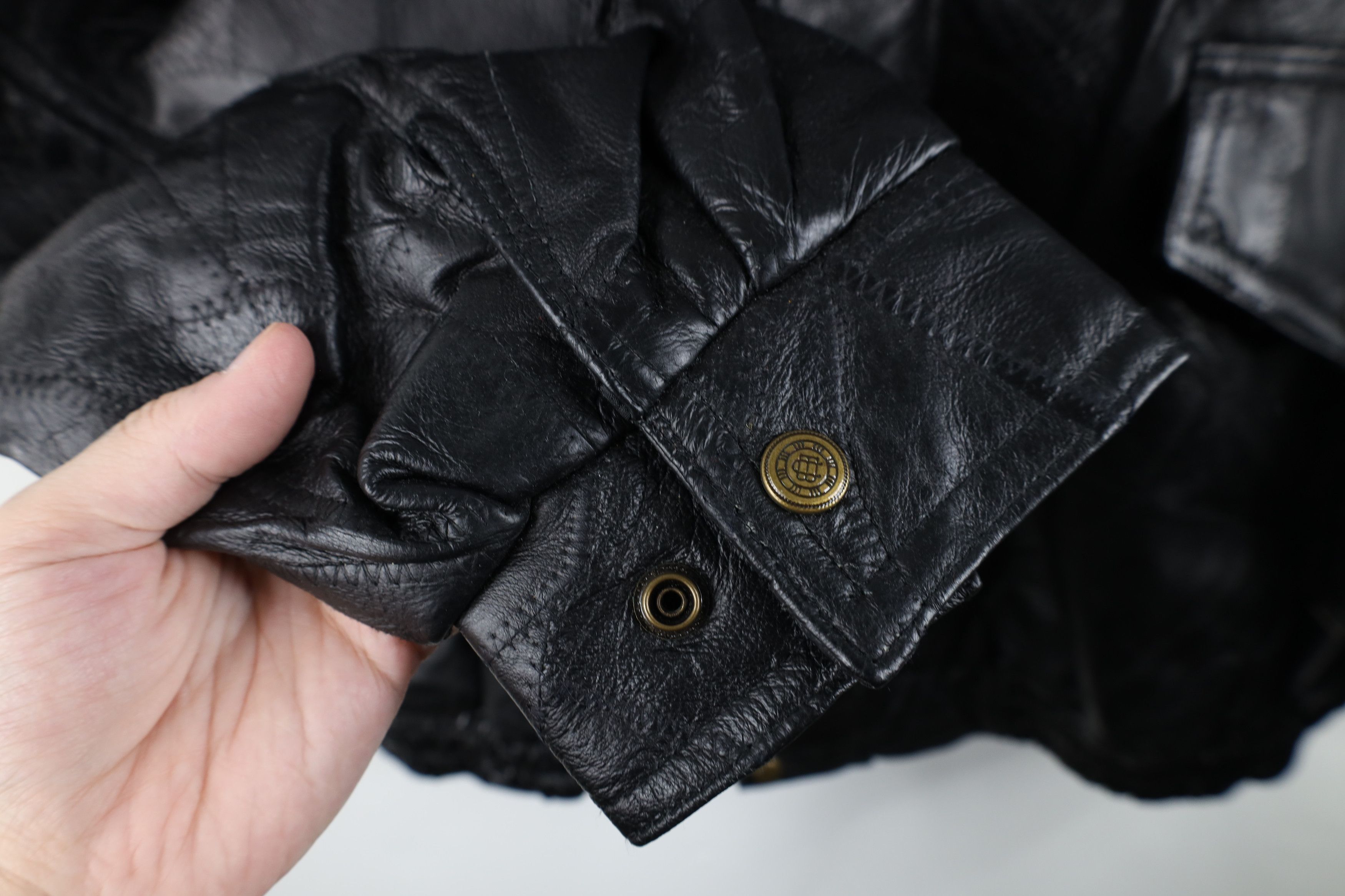 Vintage Vintage 90s Streetwear Patchwork Leather Bomber Jacket Black Size US XL / EU 56 / 4 - 4 Thumbnail