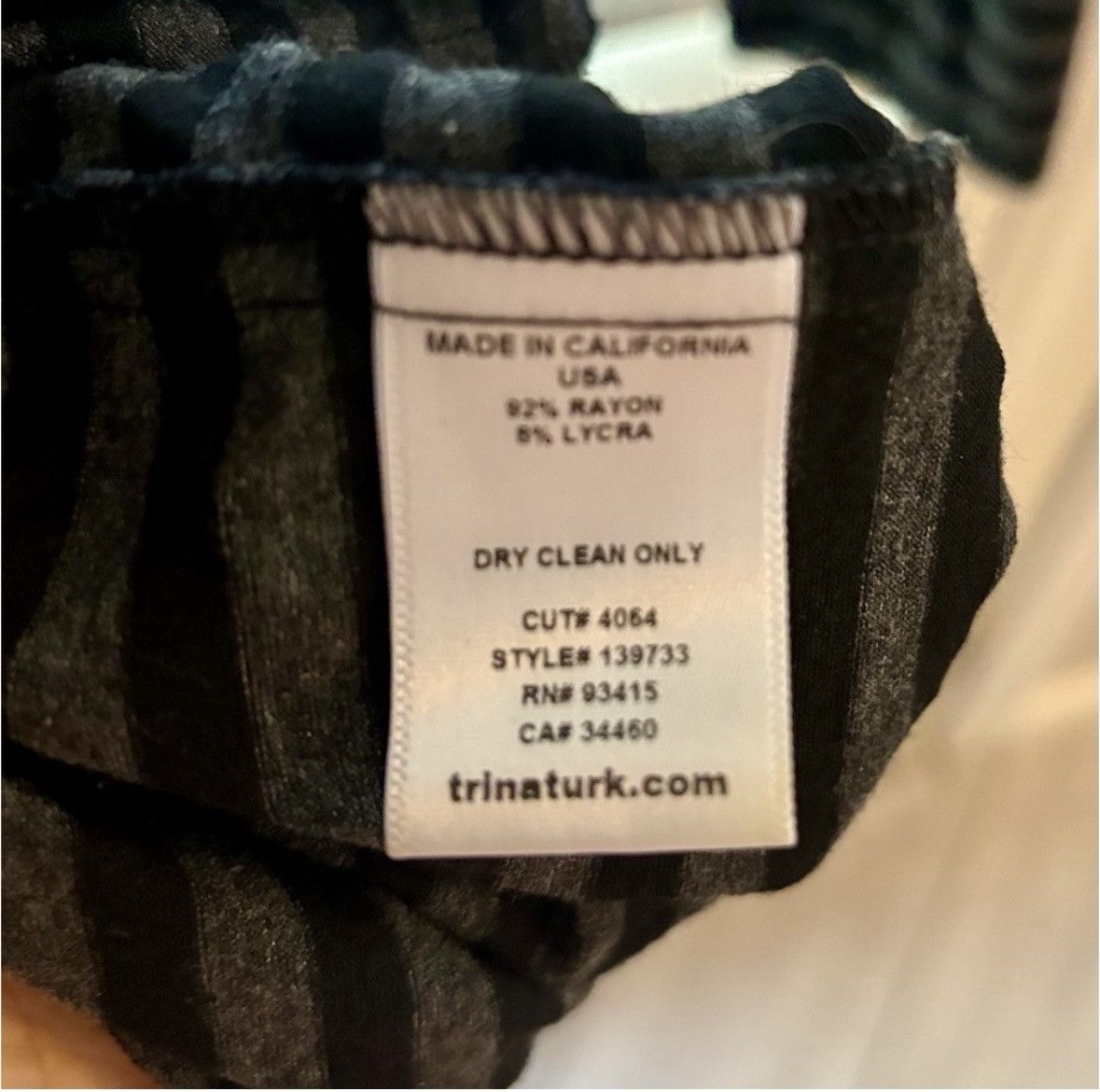 Trina Turk Trina Turk Casual Gray Stripe Dress Size Medium - EUC. Size M / US 6-8 / IT 42-44 - 3 Thumbnail