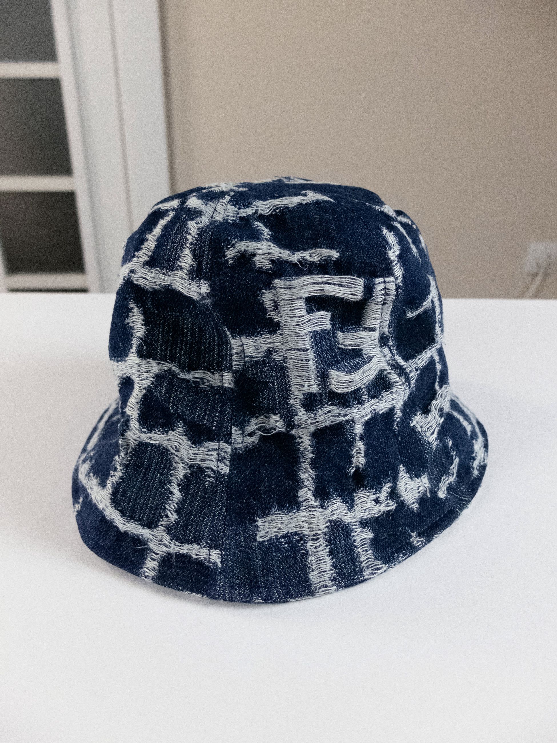 Fendi FENDI stitch F logo blue cotton linen denim bucket hat Size ONE SIZE - 3 Thumbnail