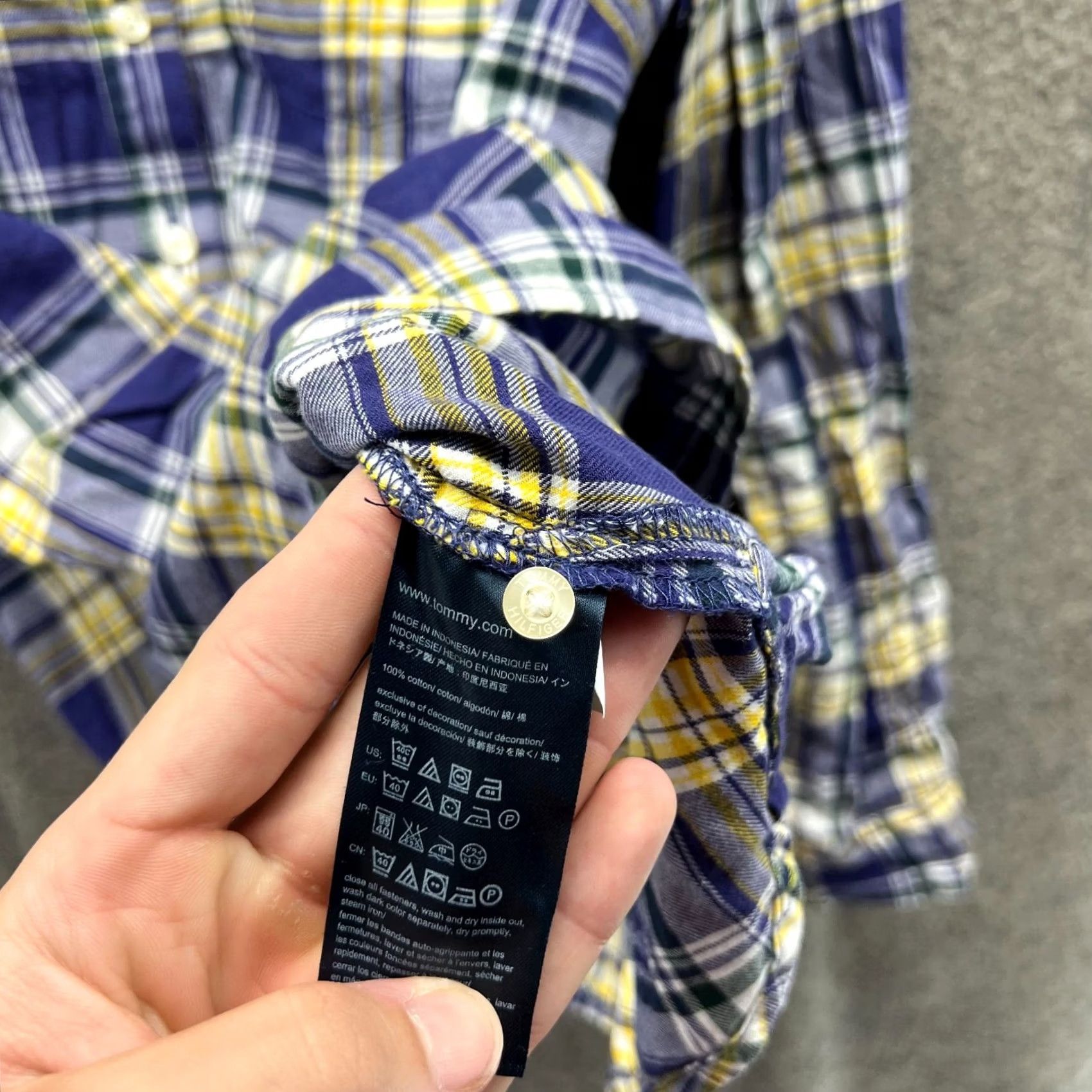 Tommy Hilfiger Tommy Hilfiger Shirt Women Medium Yellow Blue Plaid Casual Button Down Preppy Shirt - Womens Medium Size M / US 6-8 / IT 42-44 - 4 Thumbnail