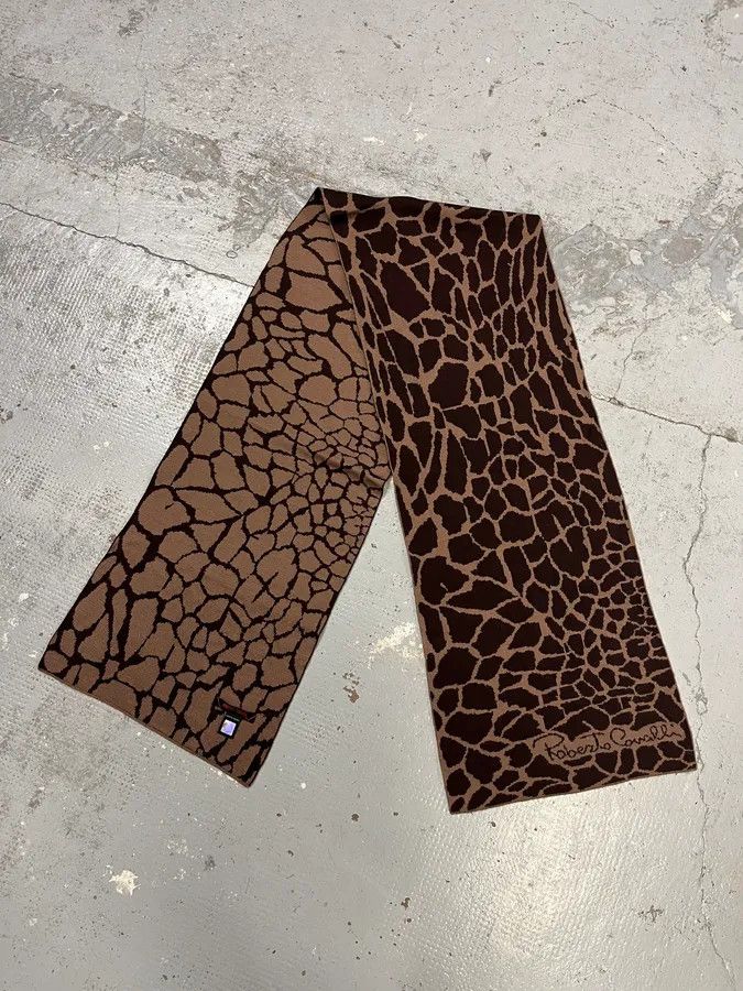 Roberto Cavalli 2000s Roberto Cavalli Giraffe Brown Sarf Size ONE SIZE - 2 Thumbnail