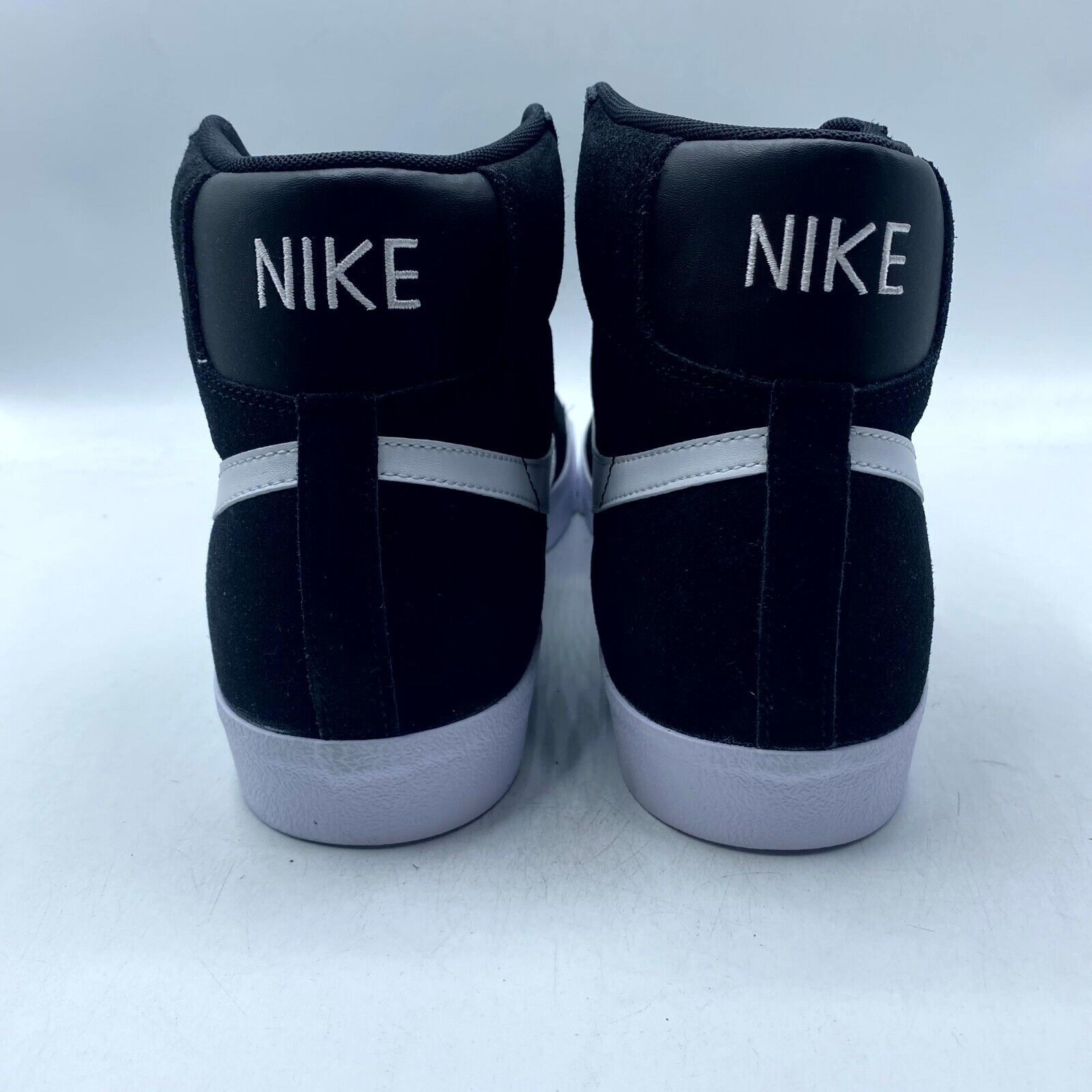 Nike NEW Nike Blazer Mid '77 Sneaker Men's Black White CI1172-005 Size US 12.5 / EU 45-46 - 5 Thumbnail