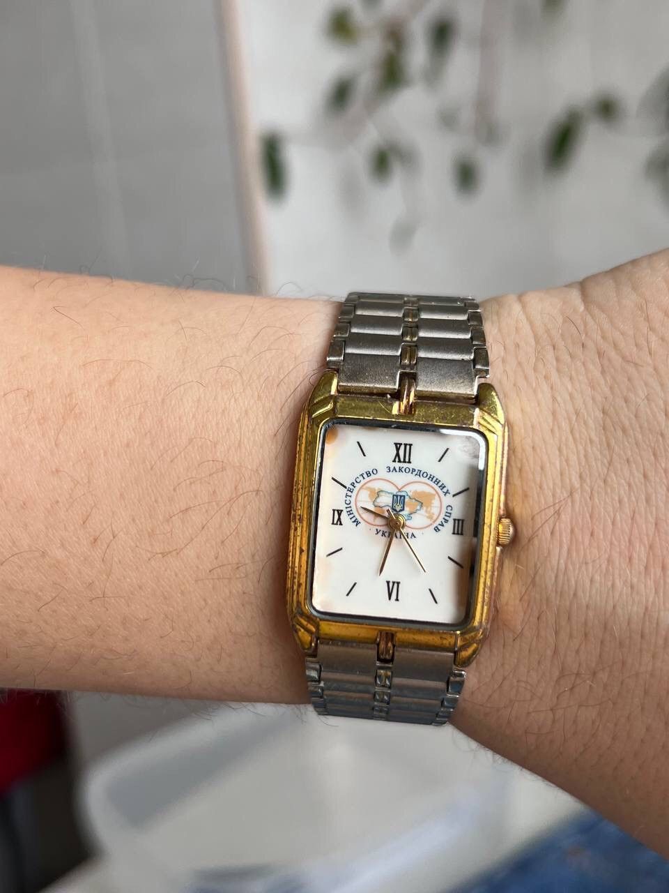 Japanese Brand × Vintage Vintage Japanese style futuristic Watch Rivol y2k tank watch Size ONE SIZE - 6 Thumbnail