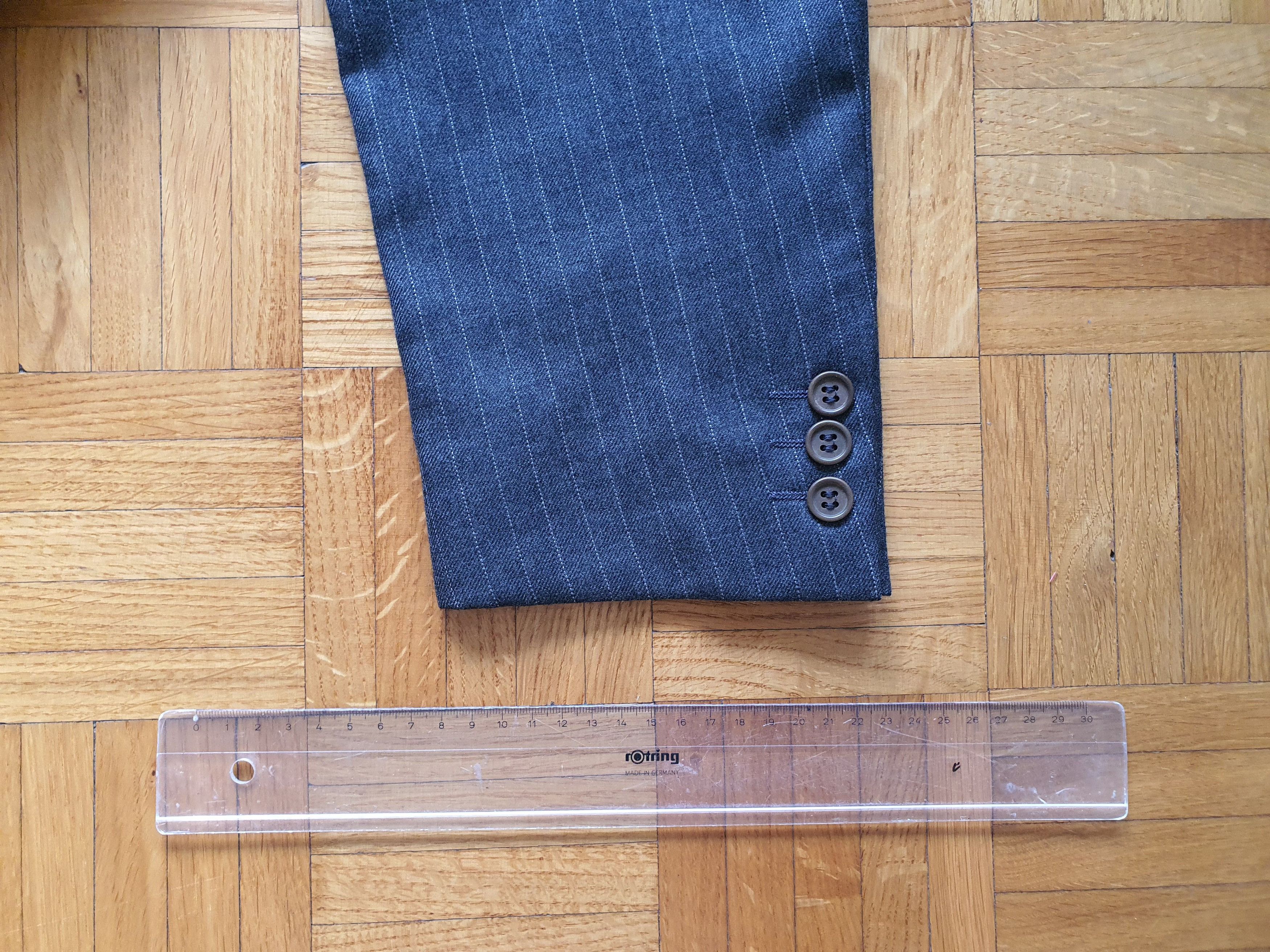 Giorgio Armani Suit Jacket - CLASSICO (vintage Black Label) - 100% cashmere Size 44R - 7 Thumbnail