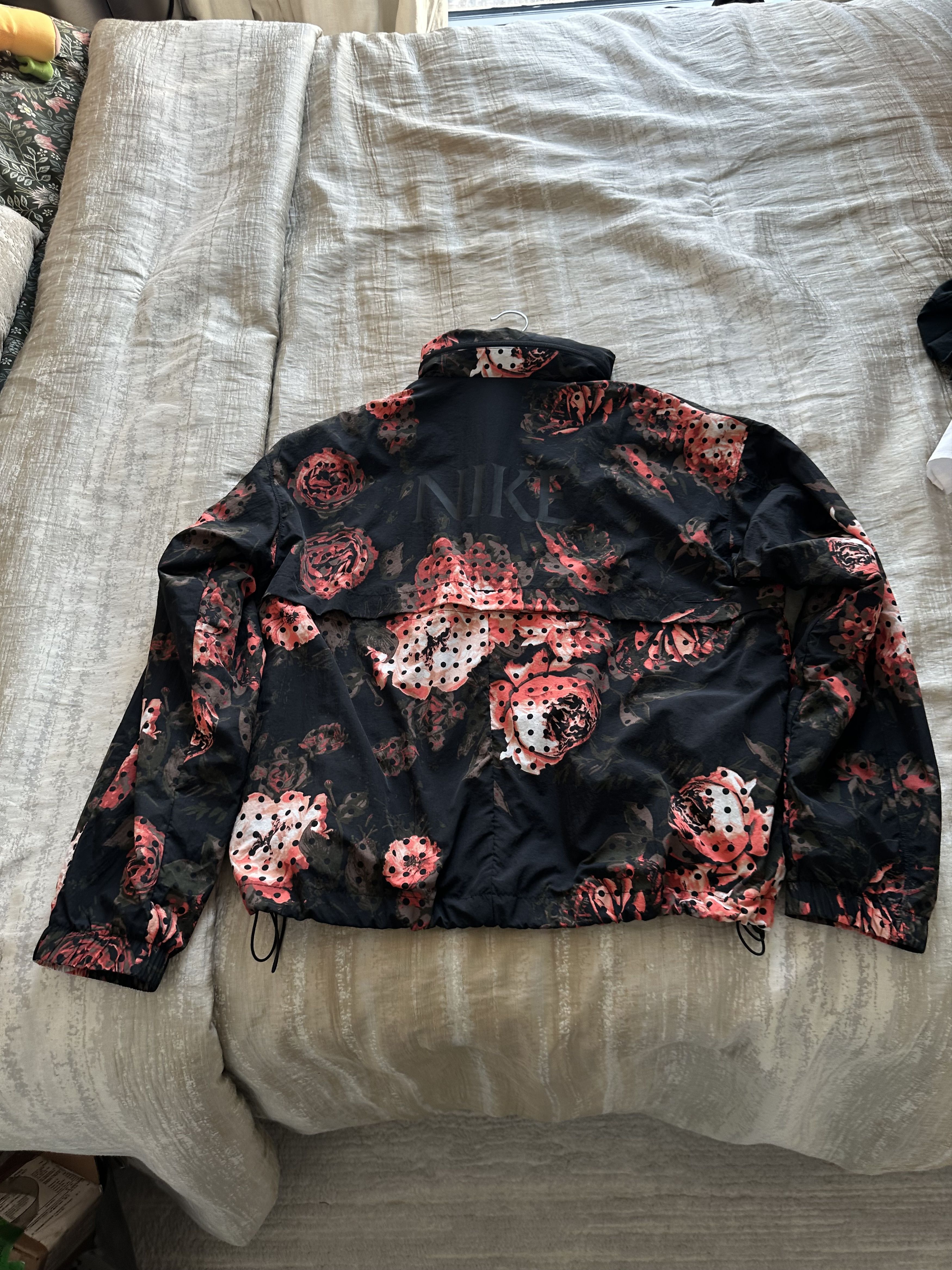 Nike Nike Flower Jacket Size US S / EU 44-46 / 1 - 2 Thumbnail
