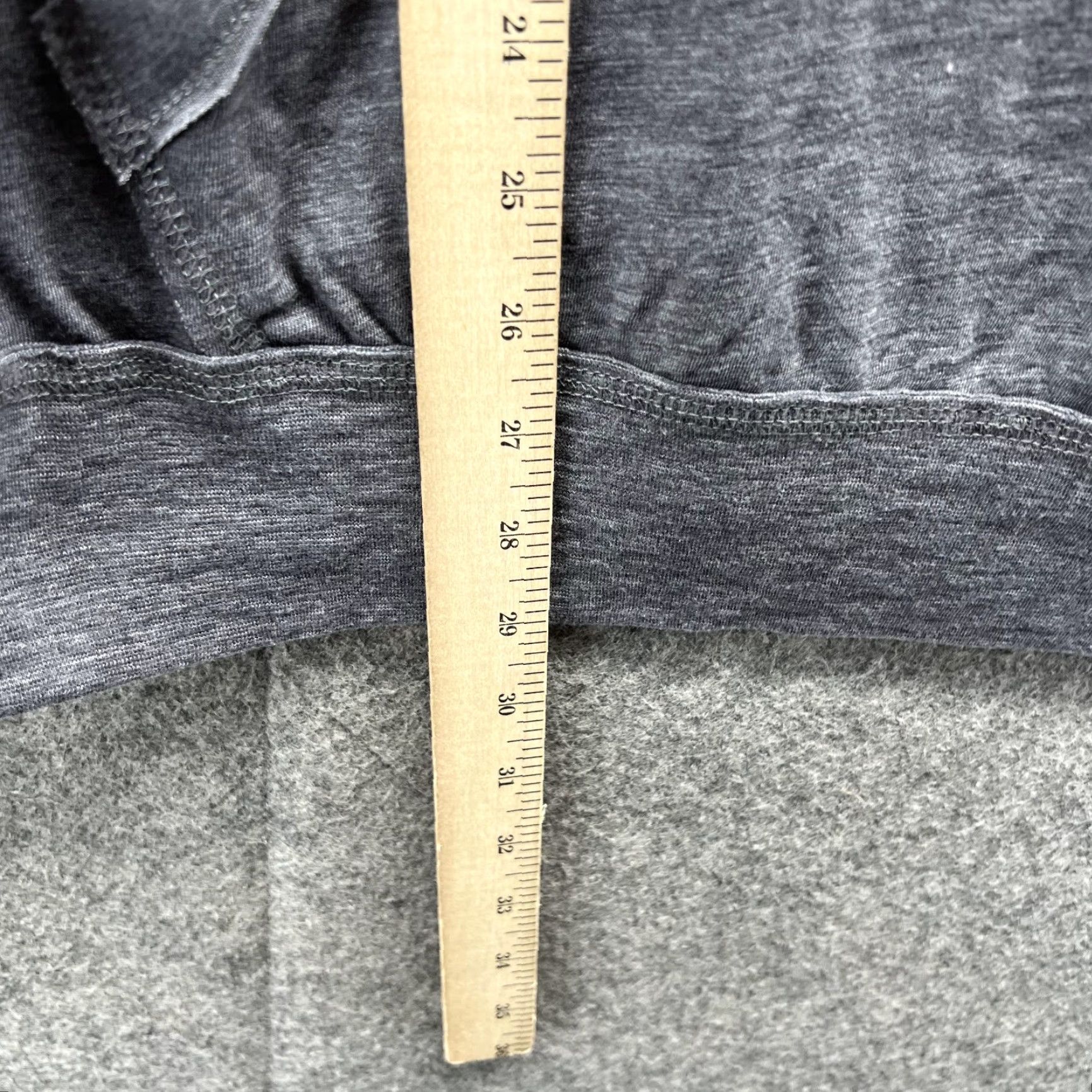 Vintage VINTAGE Levelwear Hoodie Sweater Men L Gray Black Hooded Pullover Cotton Fleece Logo Casual/Workwear Men Size US L / EU 52-54 / 3 - 7 Thumbnail