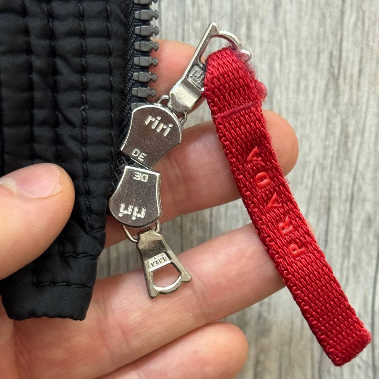 Prada Vintage PRADA Ski Down Jacket Size M / US 6-8 / IT 42-44 - 6 Thumbnail