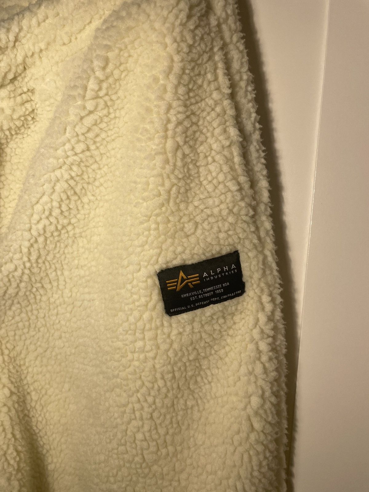 Alpha Industries × Vintage Teddy Jogger Pluszowe Spodnie Alpha Industries Size US 34 / EU 50 - 2 Thumbnail