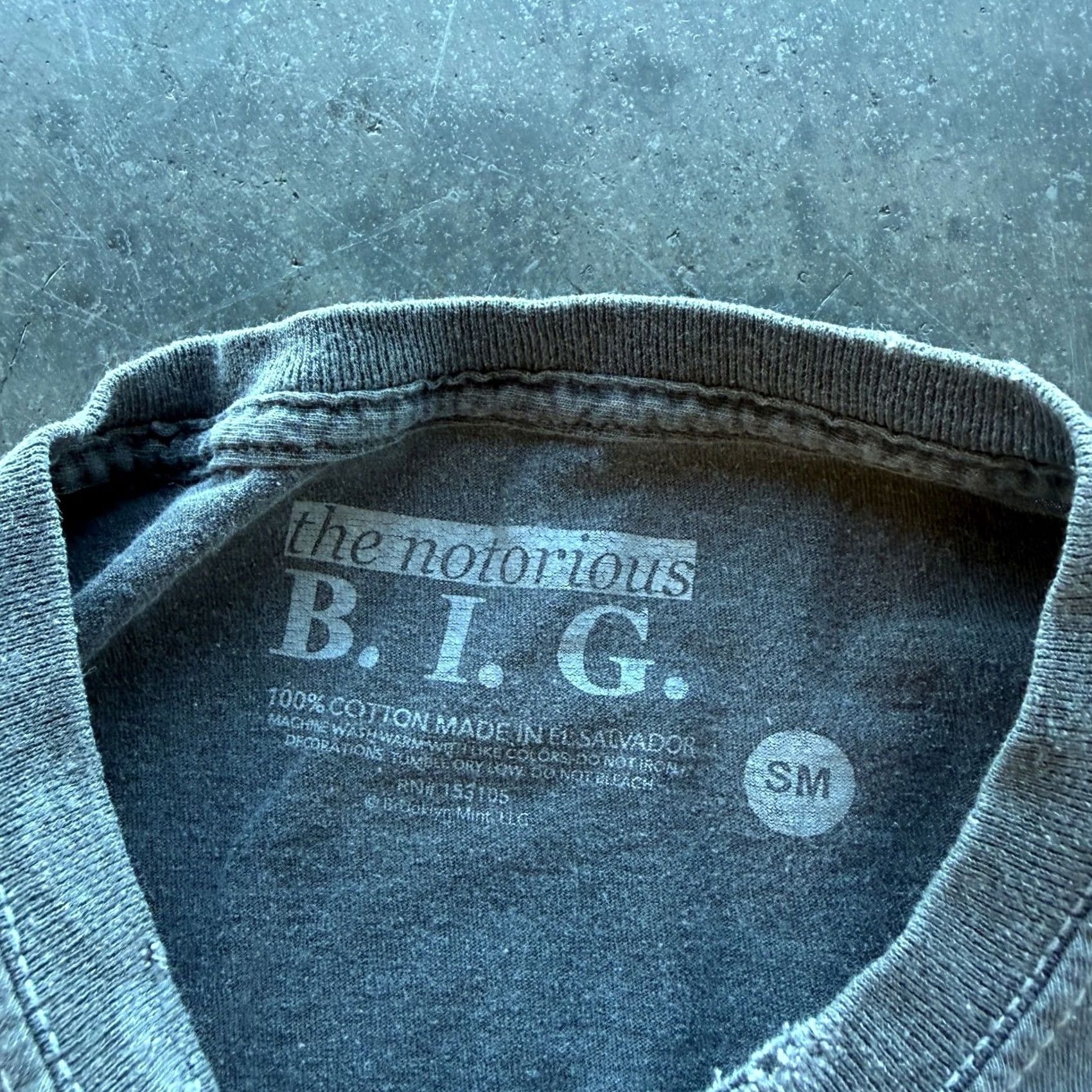 Vintage VINTAGE Notorious B.I.G Biggie Smalls Grey Rap Graphic Tee Mens Small Shirt Size US S / EU 44-46 / 1 - 3 Thumbnail
