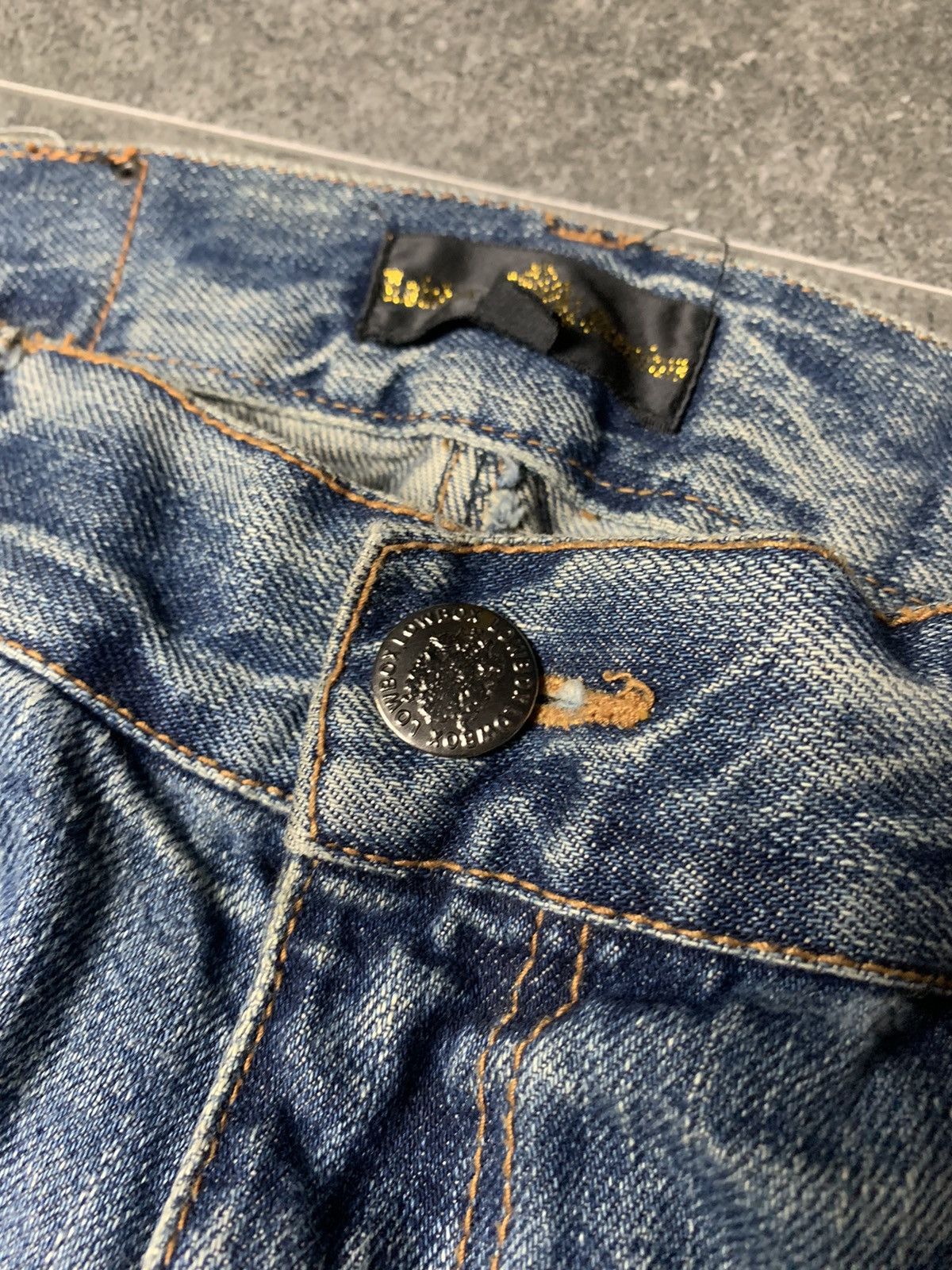 Japanese Brand 2000s Lowbox Honeycomb Splatted Bootcut Jeans Size US 29 - 8 Thumbnail