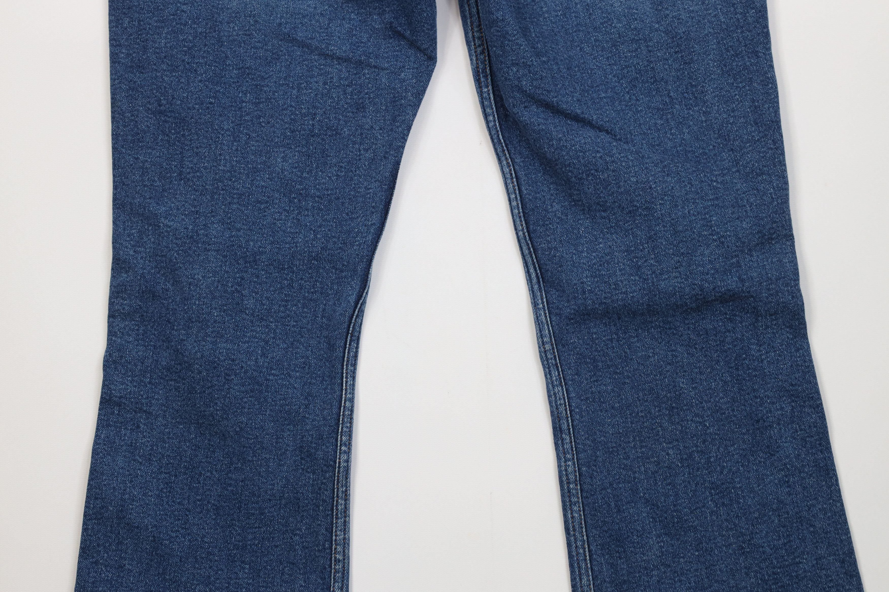 Levi's Vintage Y2K 2002 Levis 520 Low Stretch Flared Wide Leg Jeans Size 32" / US 10 / IT 46 - 10 Thumbnail