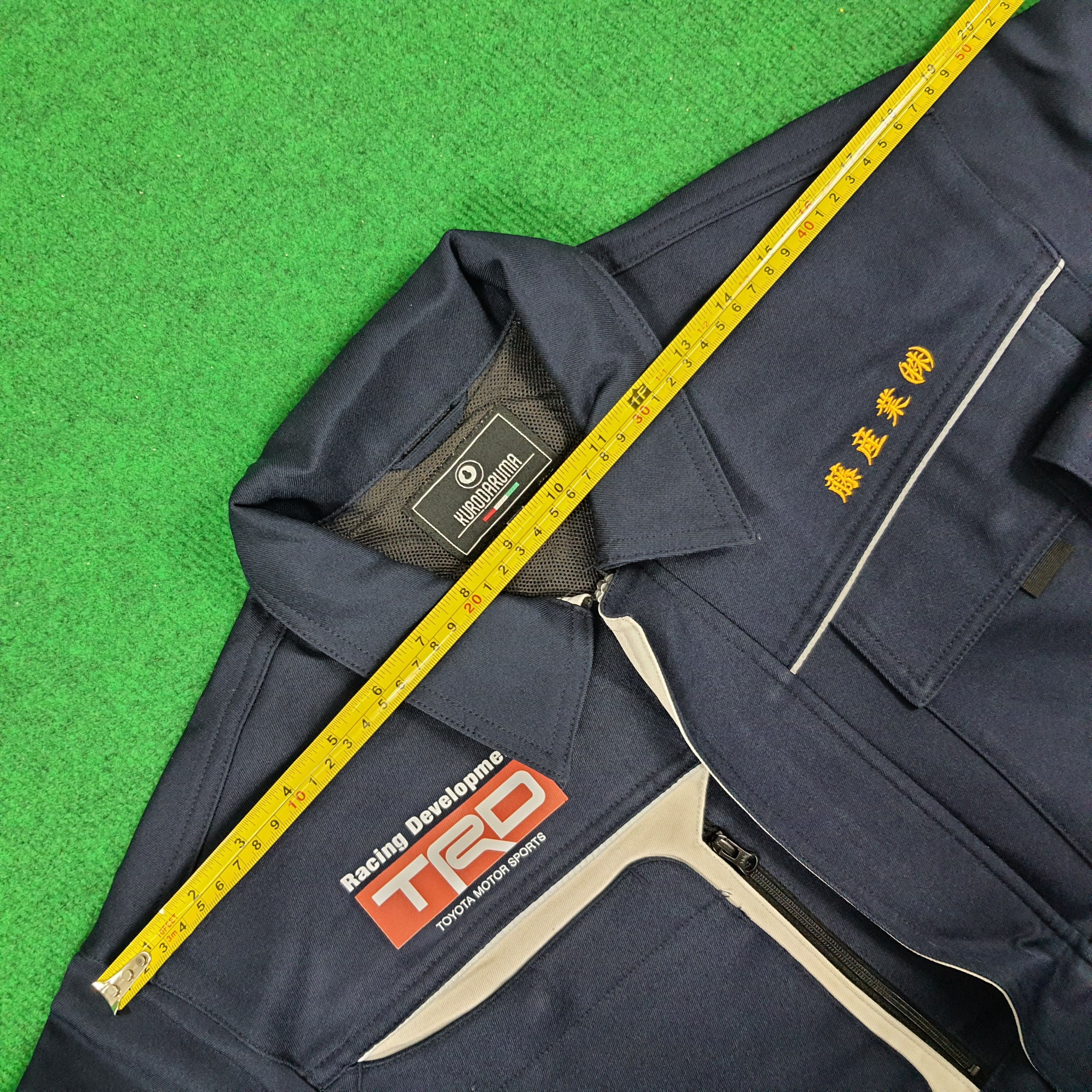 Japanese Brand × Vintage Vintage TOYOTA Racing Development Workwear Jacket Size US L / EU 52-54 / 3 - 8 Thumbnail