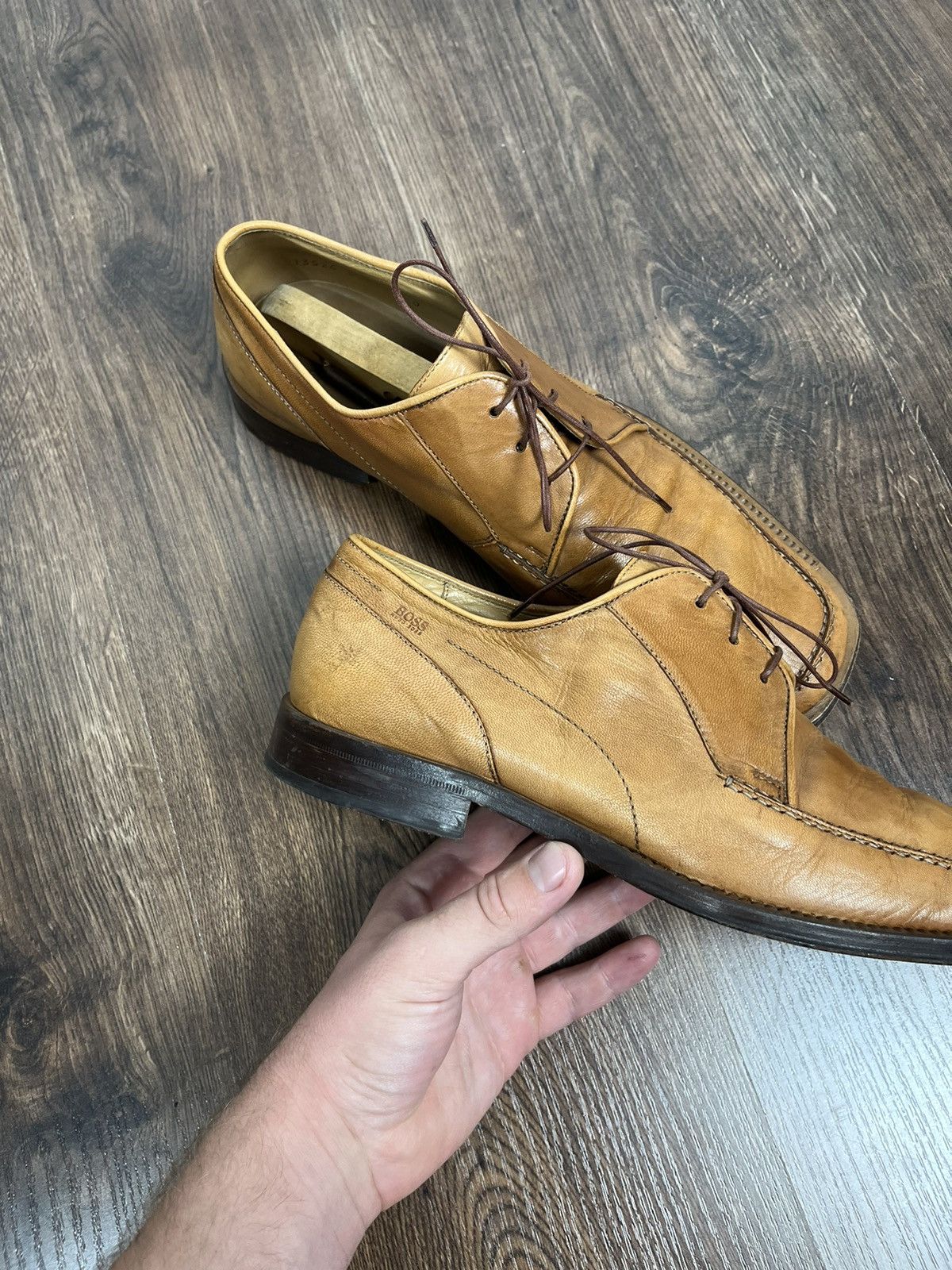 Hugo Boss × Leather × Vintage Vintage Brown Boots Classic Leather Classy Casual Shoes Size US 10 / EU 43 - 7 Thumbnail