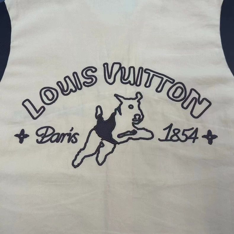 Louis Vuitton Louis Vuitton Short Sleeve Shirt for Summer-2506 Size US L / EU 52-54 / 3 - 5 Thumbnail