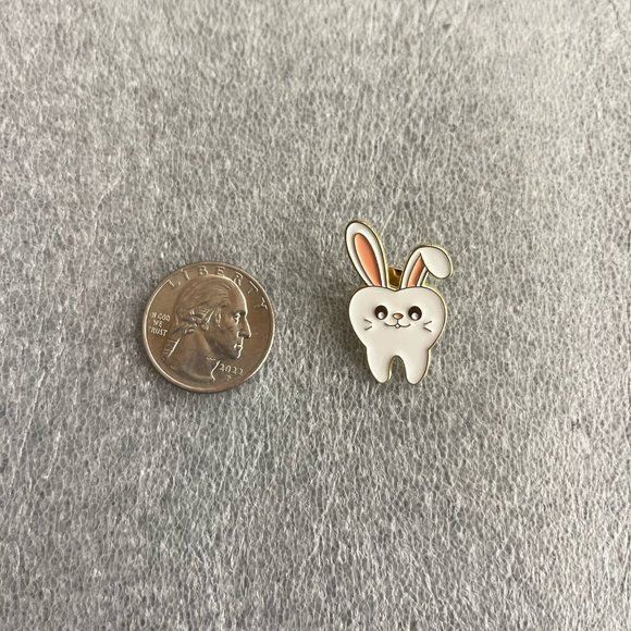 Other New Health Enamel Pins Cartoon Rabbit shaped tooth Teeth Car Size ONE SIZE - 4 Thumbnail