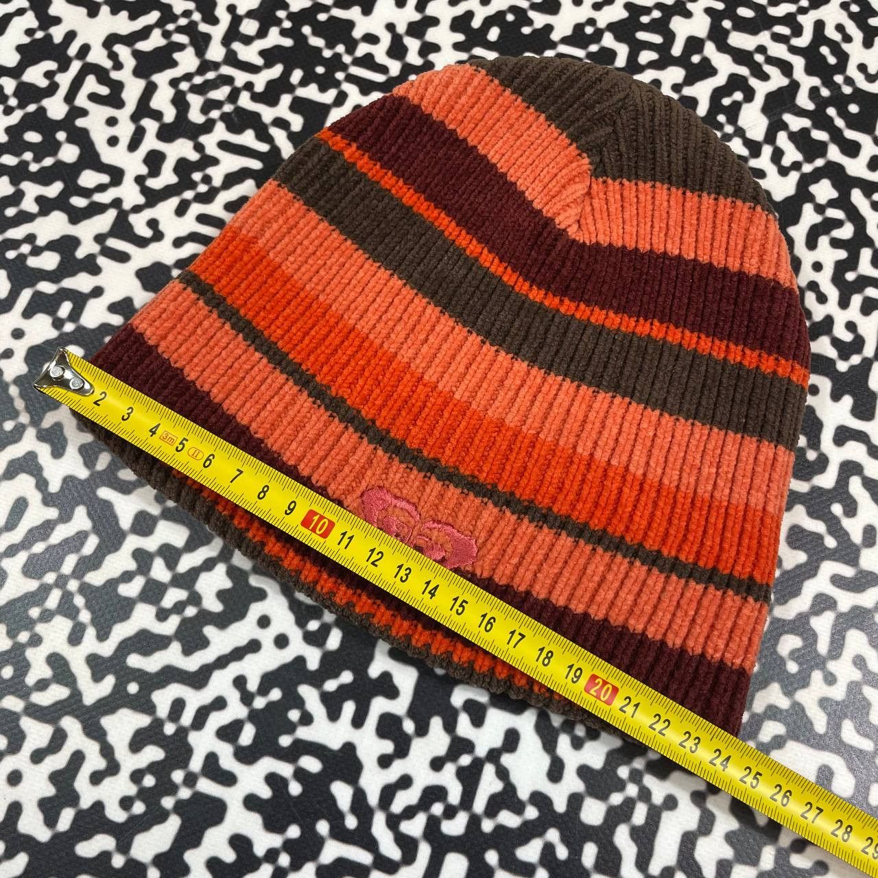 Quiksilver Vintage Y2K Quiksilver ROXY Striped Retro Surf Winter Hat Size ONE SIZE - 8 Thumbnail
