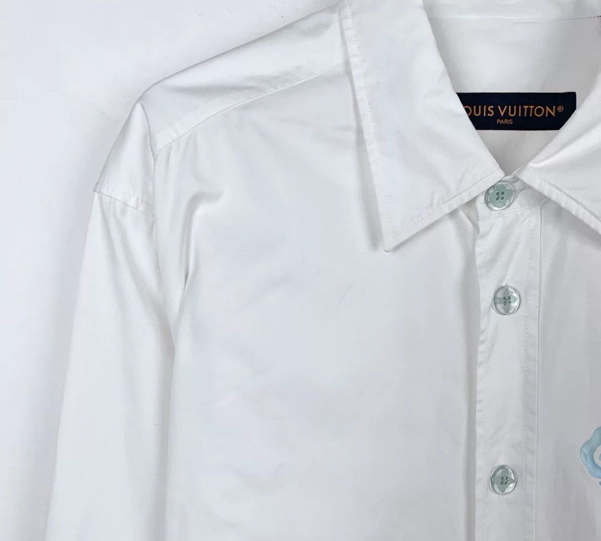 Louis Vuitton Louis Vuitton Lv 23 gradient white long sleeved shirt Size US M / EU 48-50 / 2 - 3 Thumbnail