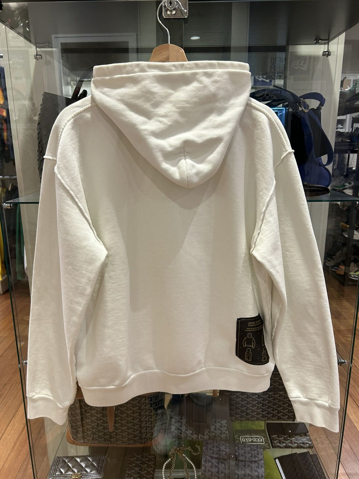 Louis Vuitton Louis Vuitton Staple Hoodie - White Size US XL / EU 56 / 4 - 2 Thumbnail