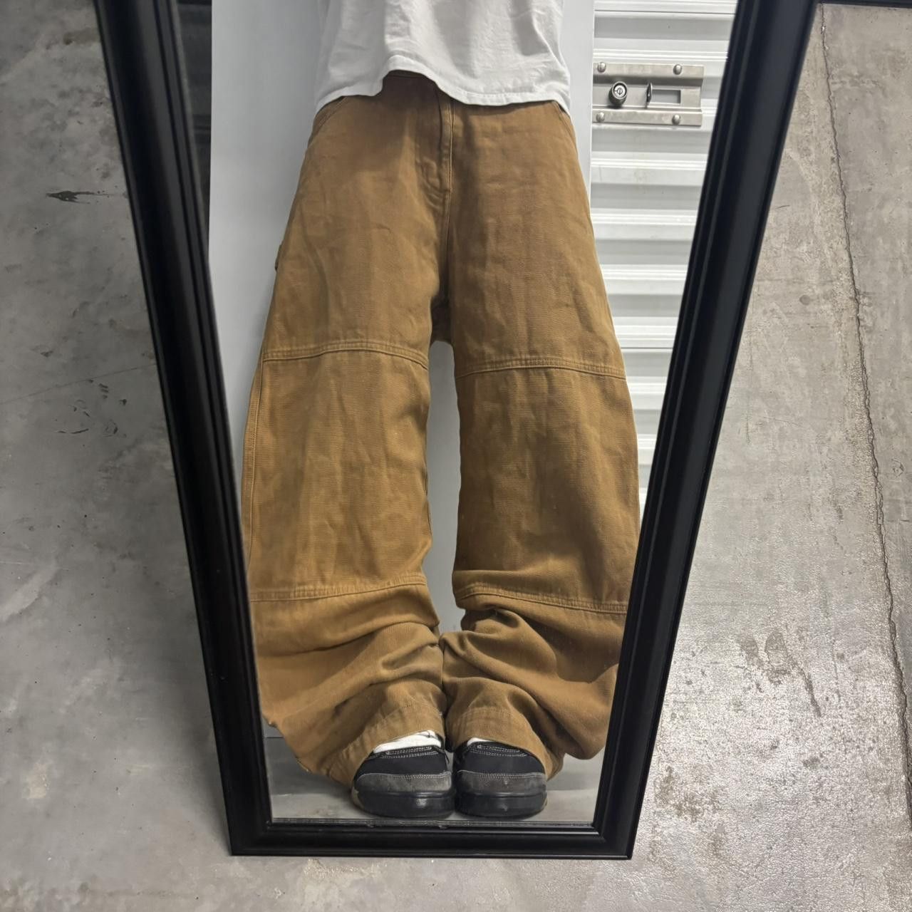 Vintage Crazy Vintage Y2K/2000s Baggy Tan Streetwear Skater Carpenter Wide Leg Pants! 34x30 Size US 34 / EU 50 - 1 Thumbnail
